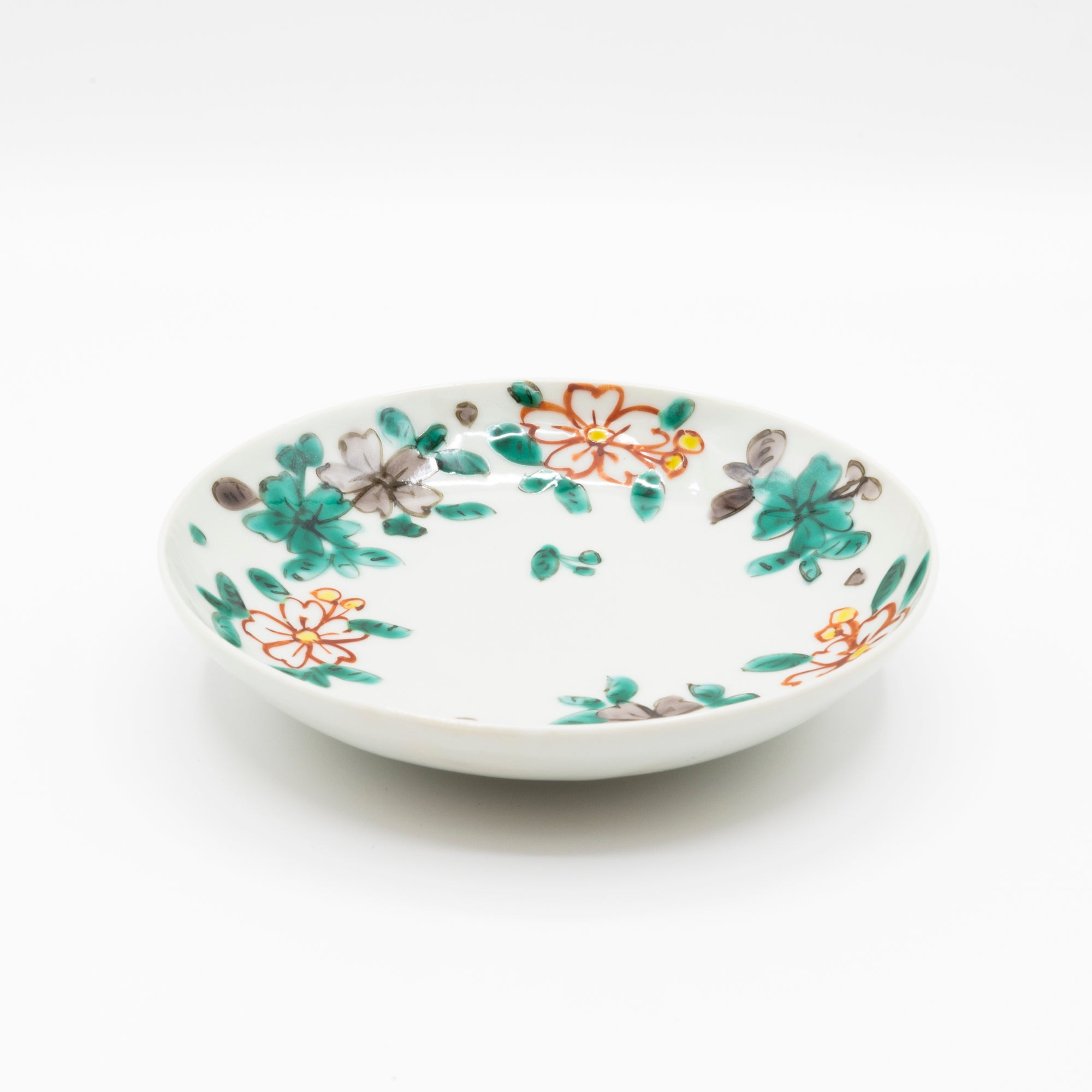 正木春蔵作の陶磁器「色絵桜文小皿」