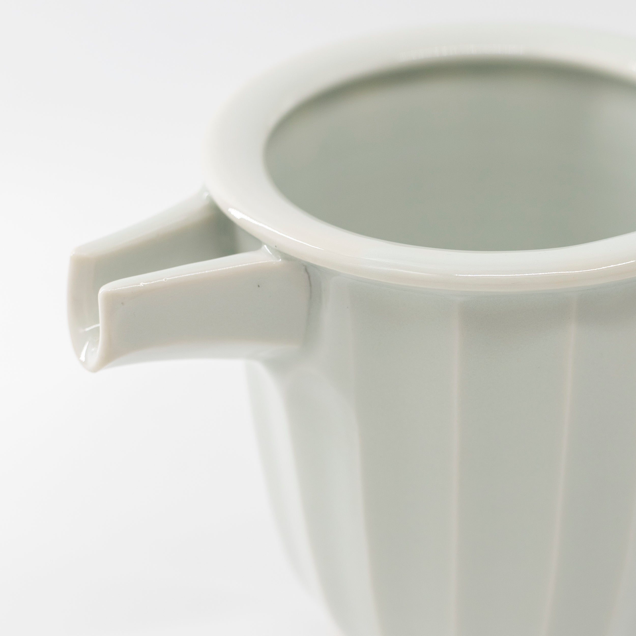 White porcelain ridged sake cup
