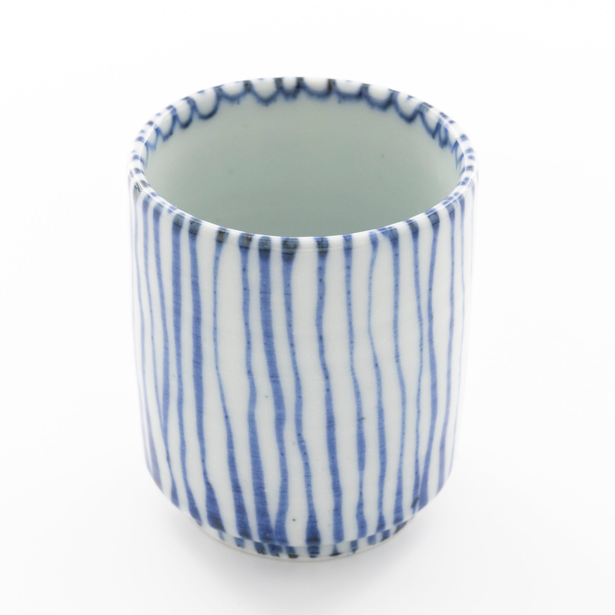Straw Hand Canister