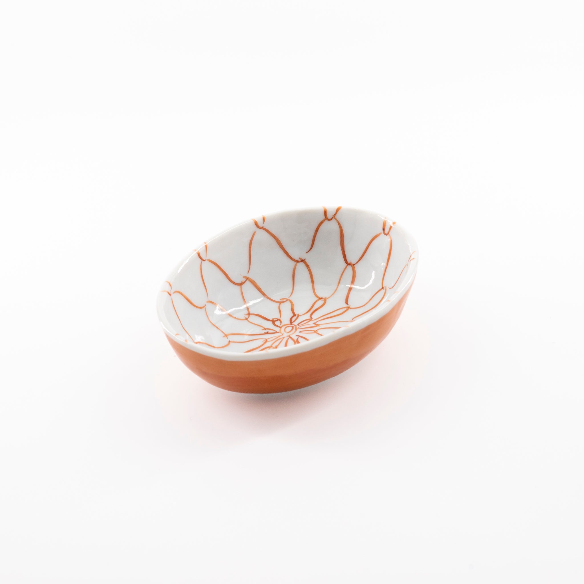 Red-painted mesh oval small bowl