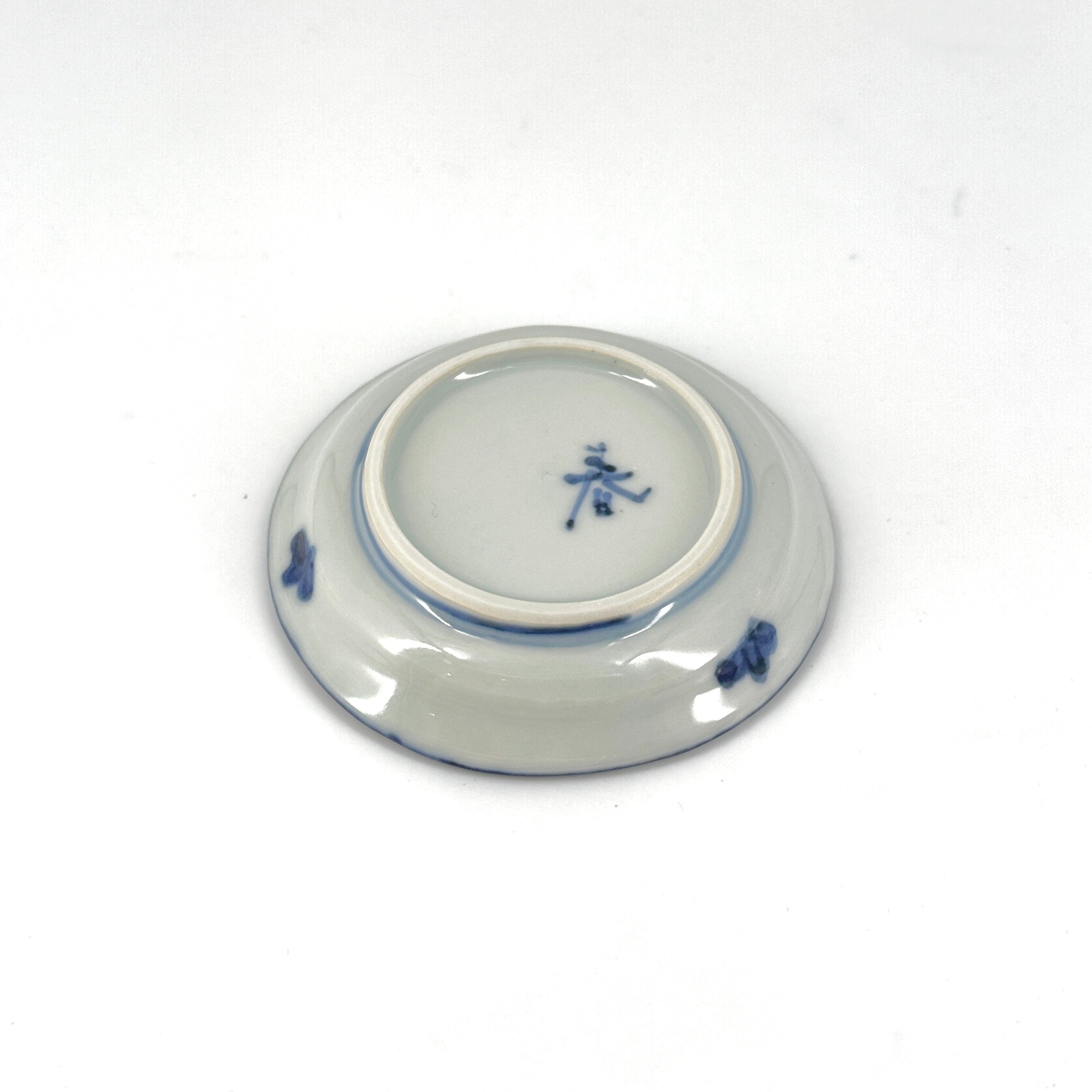 色絵染附 うねり格子文豆皿
