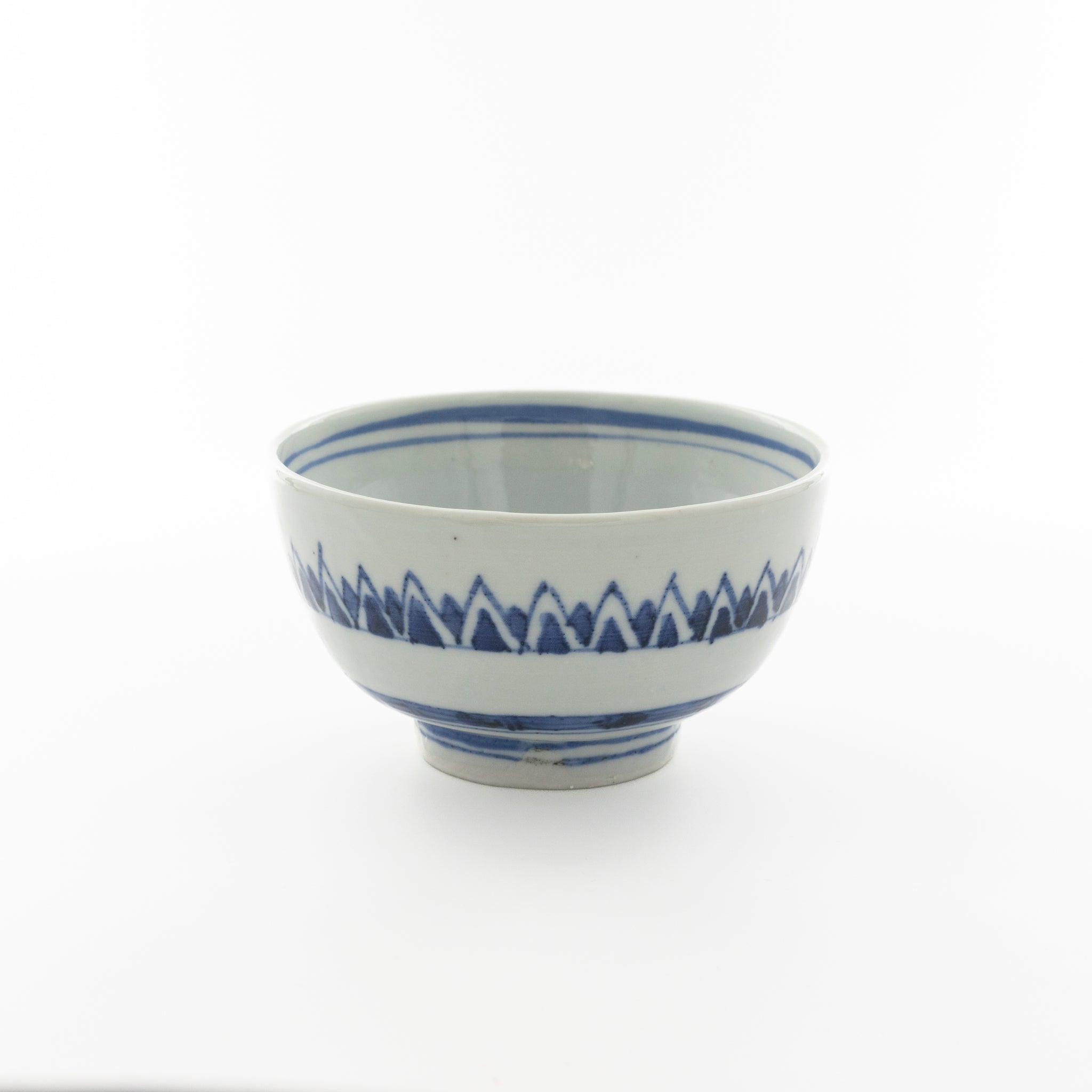 Large sawtooth corded bowl