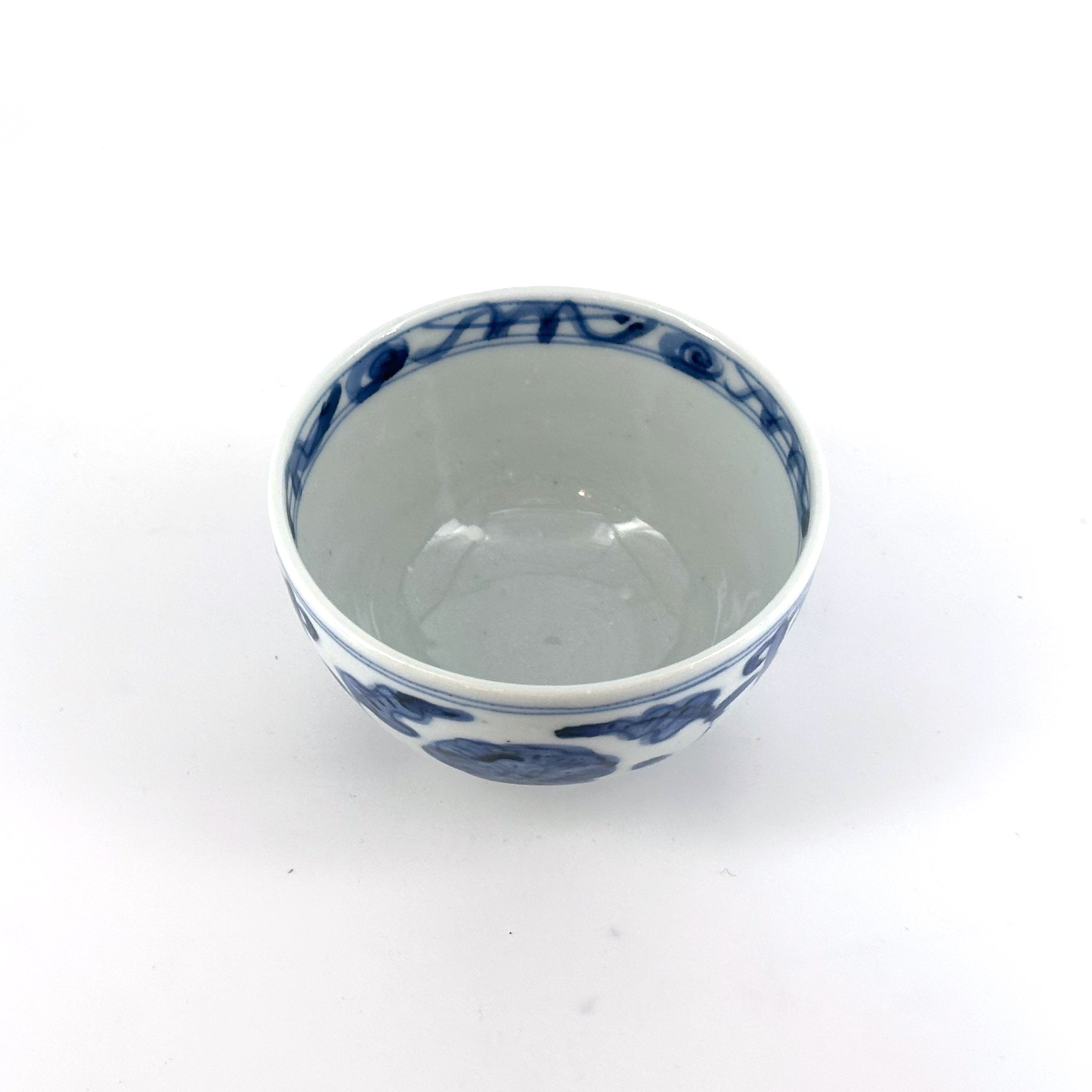 牡丹文汲出し碗
