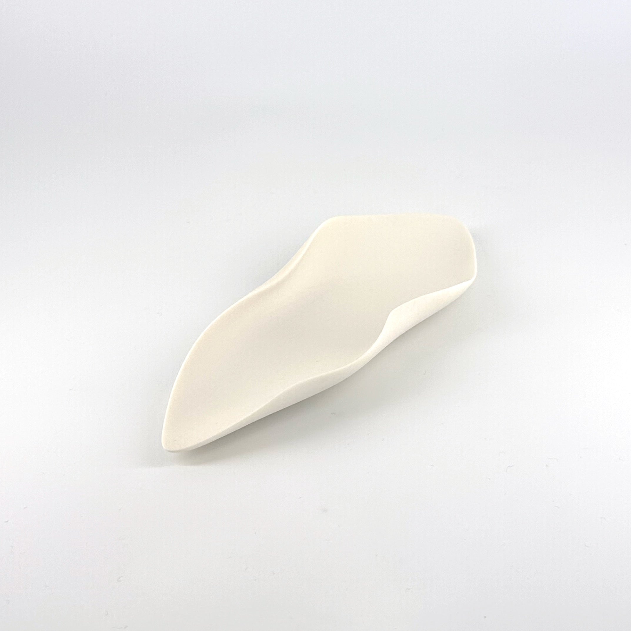 Two-color round plate: Yellow & Green