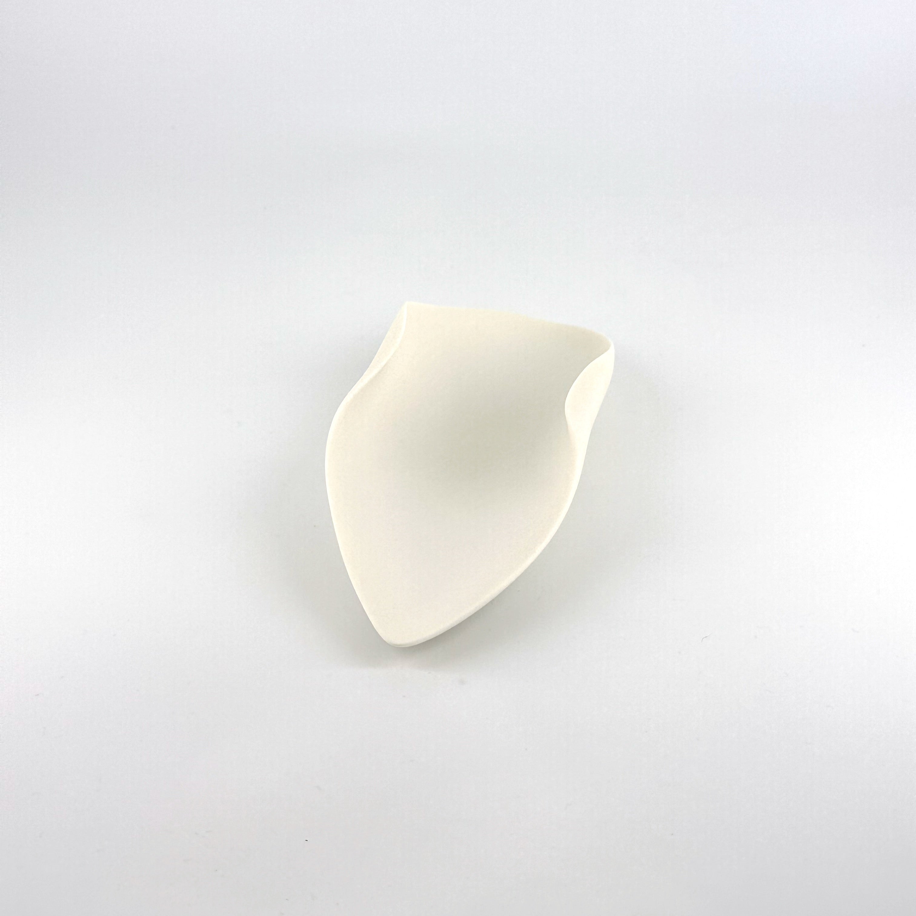 Two-color round plate: Yellow & Green