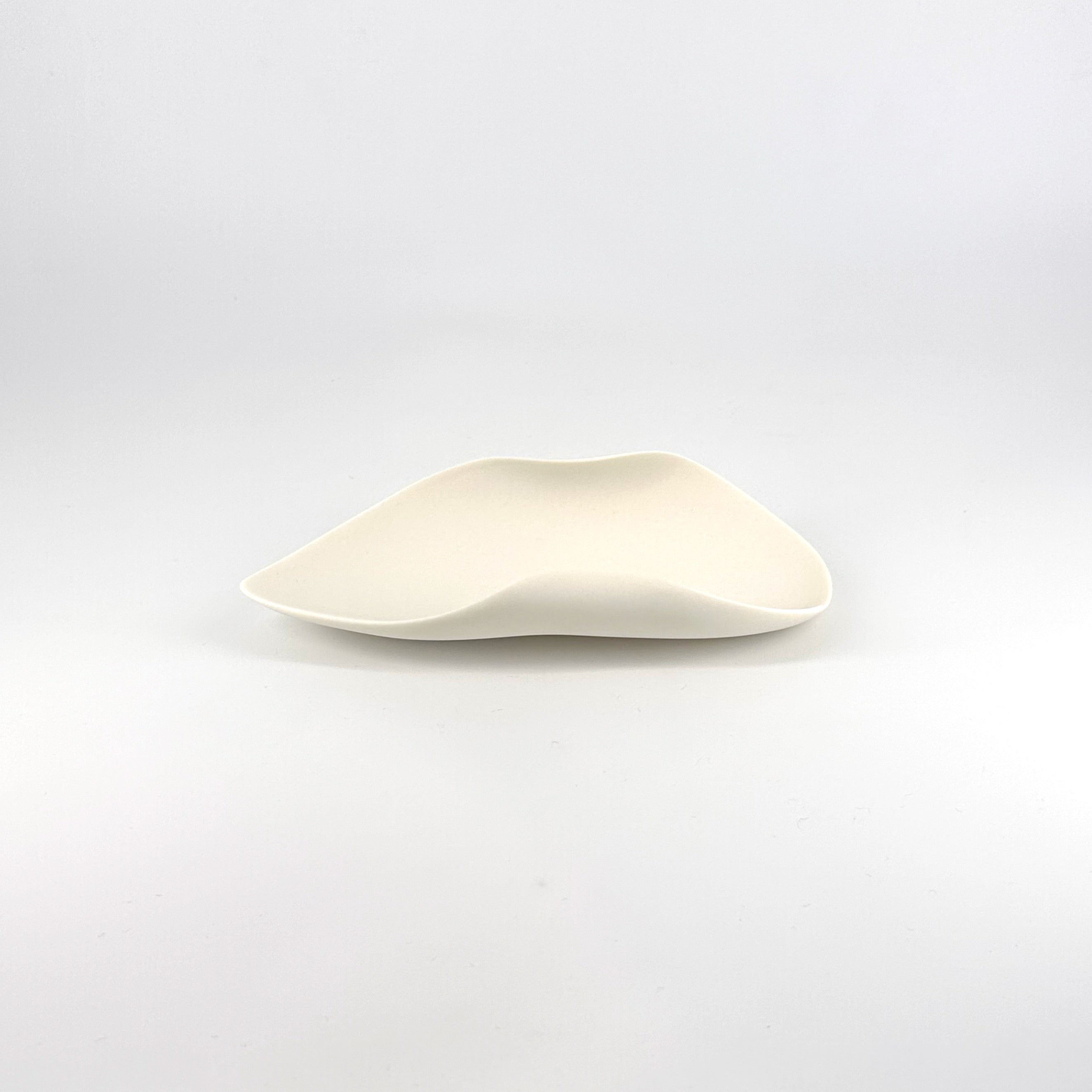 Two-color round plate: Yellow & Green
