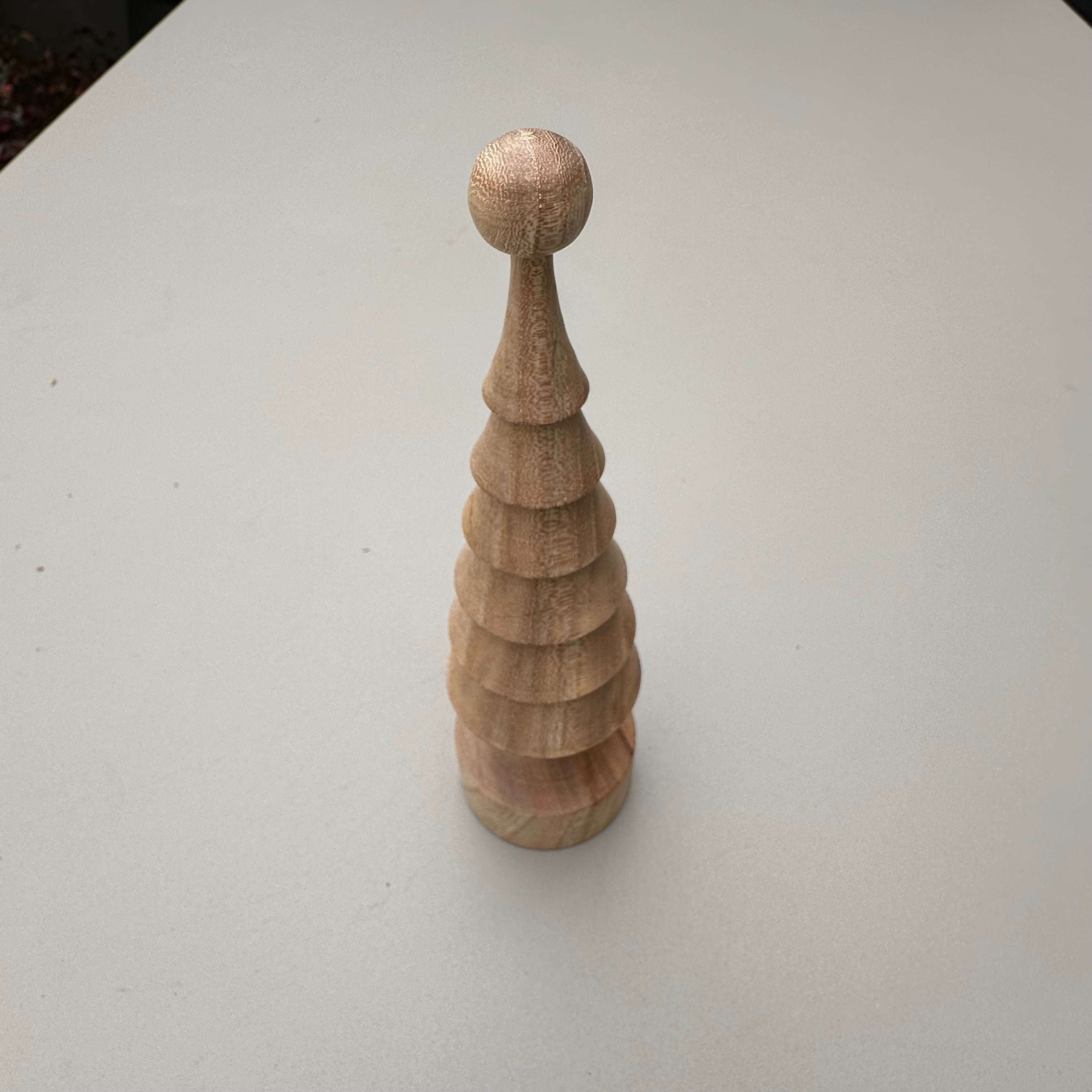 ツリー(ケヤキ)