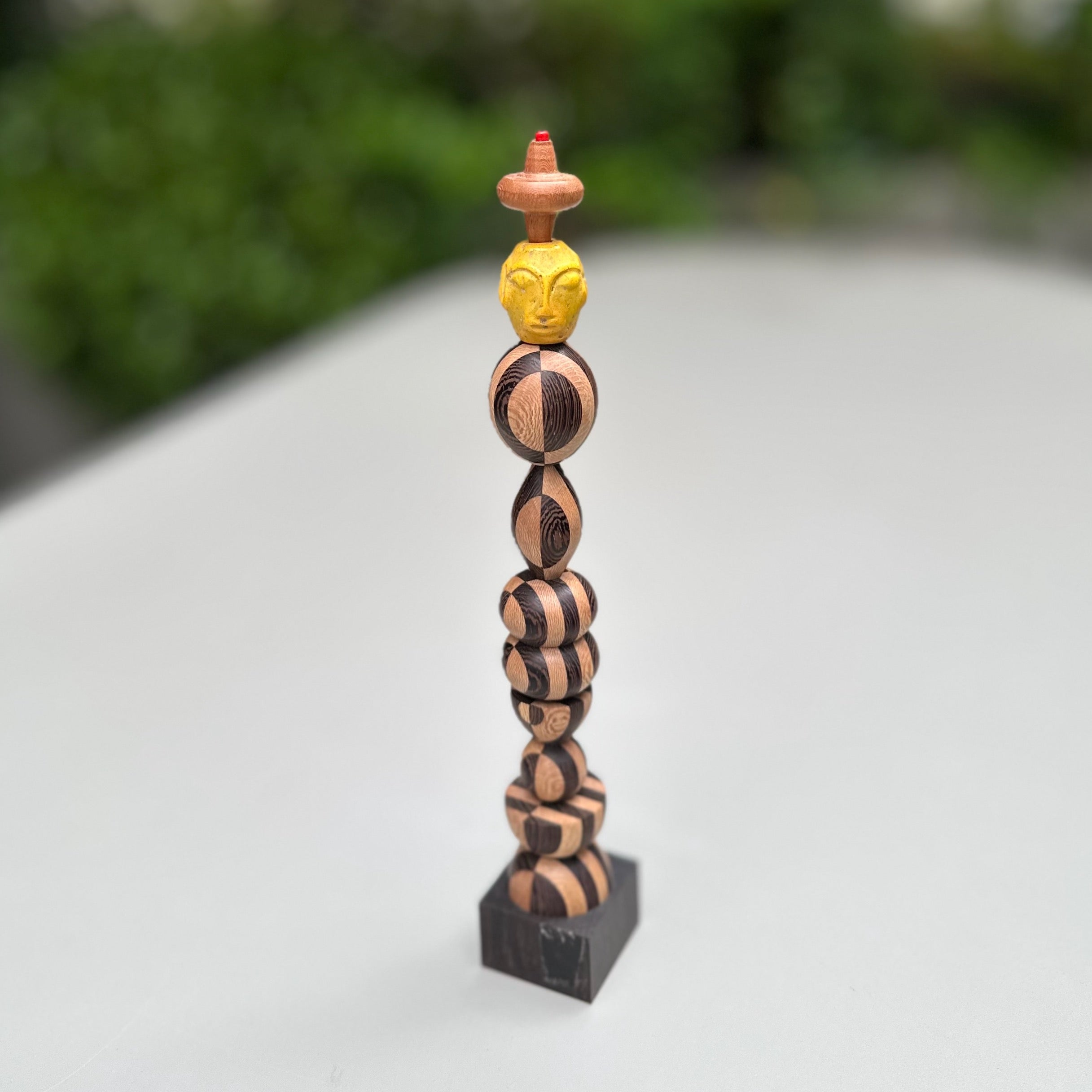 フェイスビーズのオブジェ