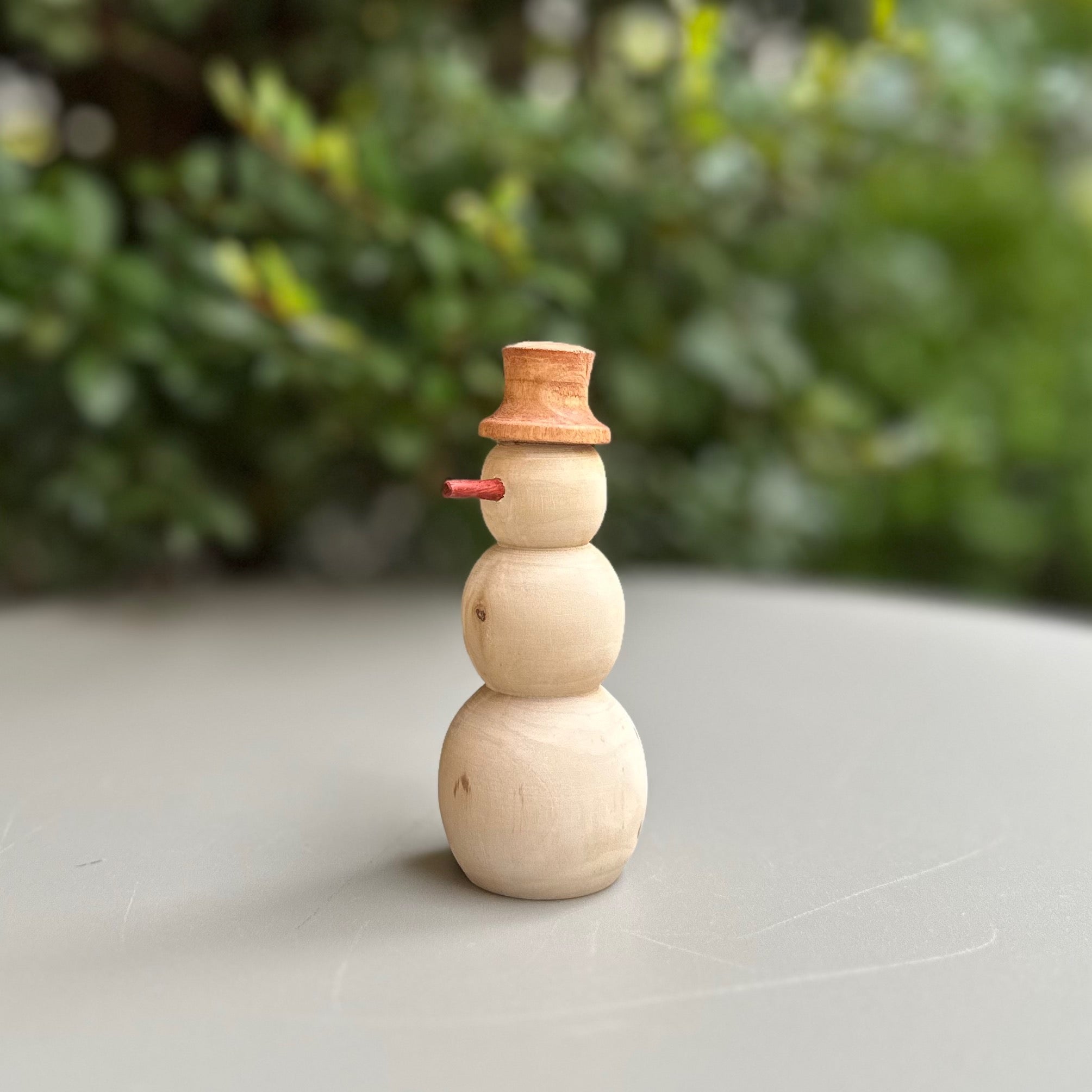 スノーマン(シラカバ、パドゥーク)