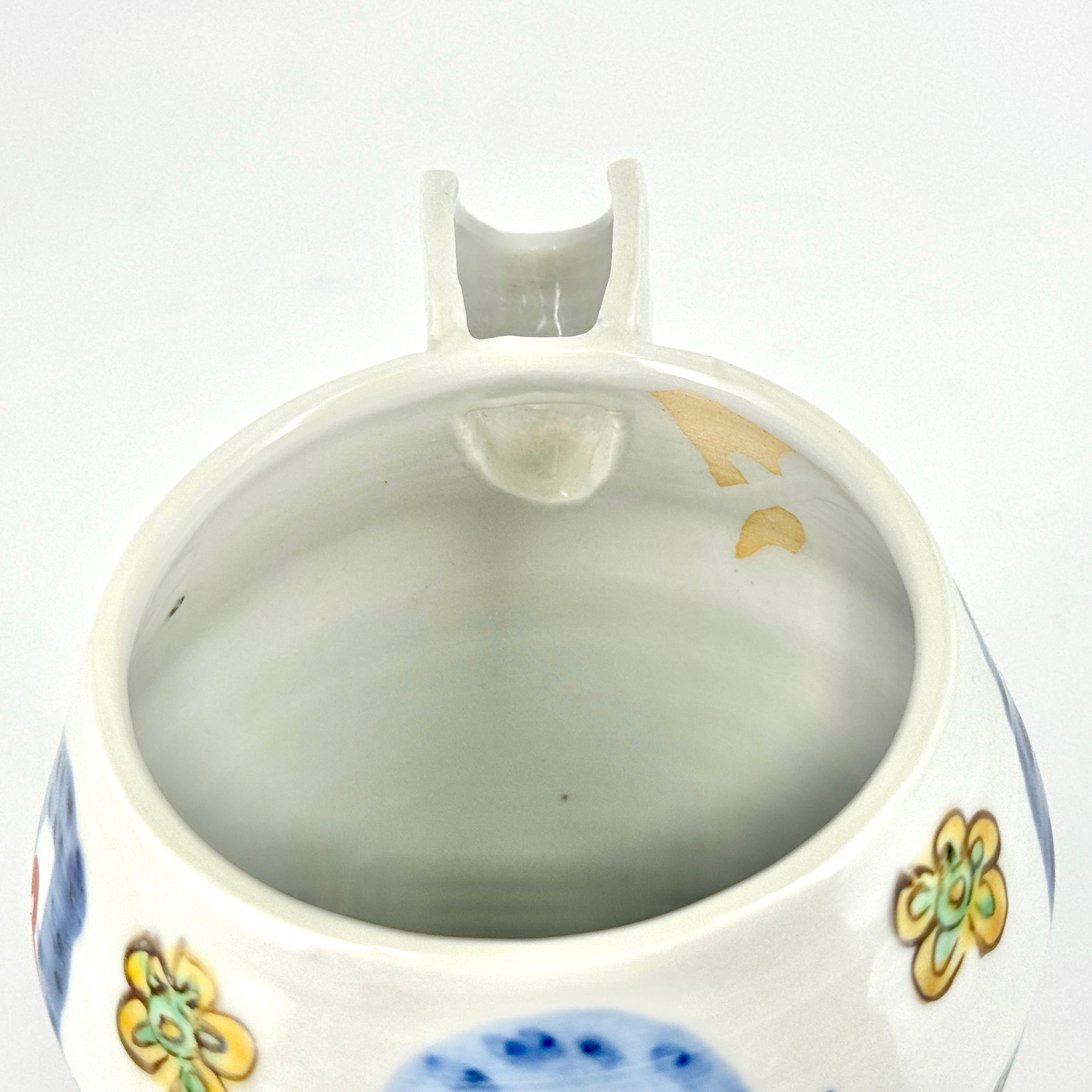 色絵染附片口A (花)