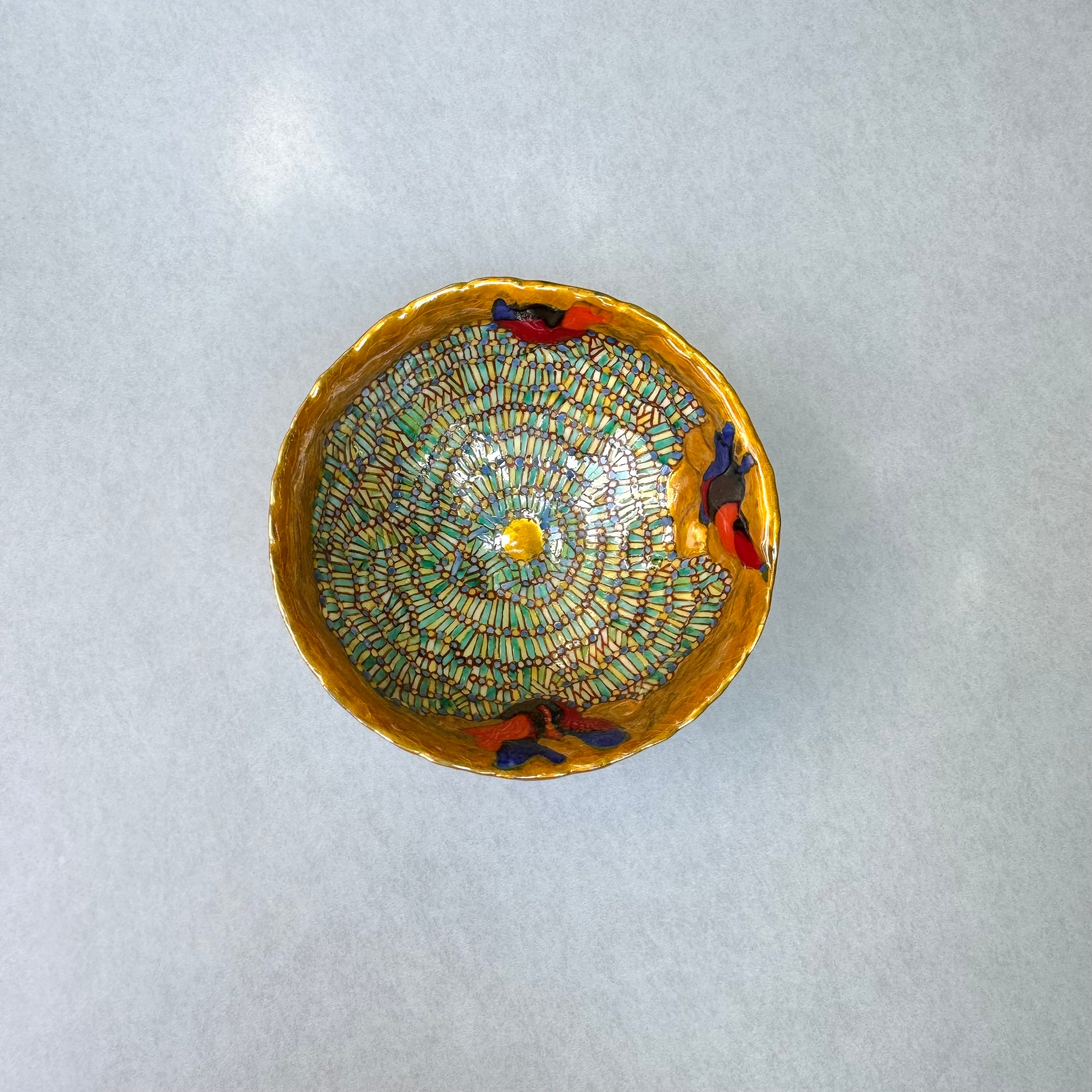 45_色絵金銀彩色雫丸杯