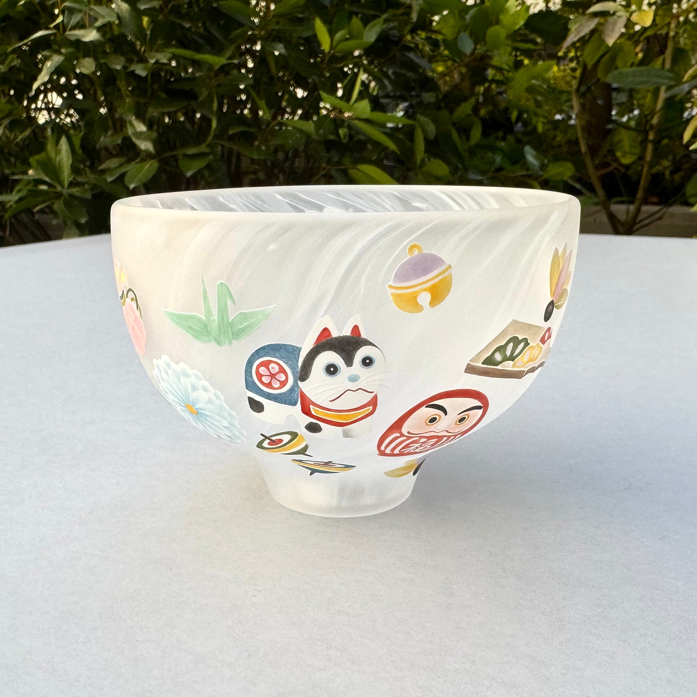 2_茶碗「宝づくし」