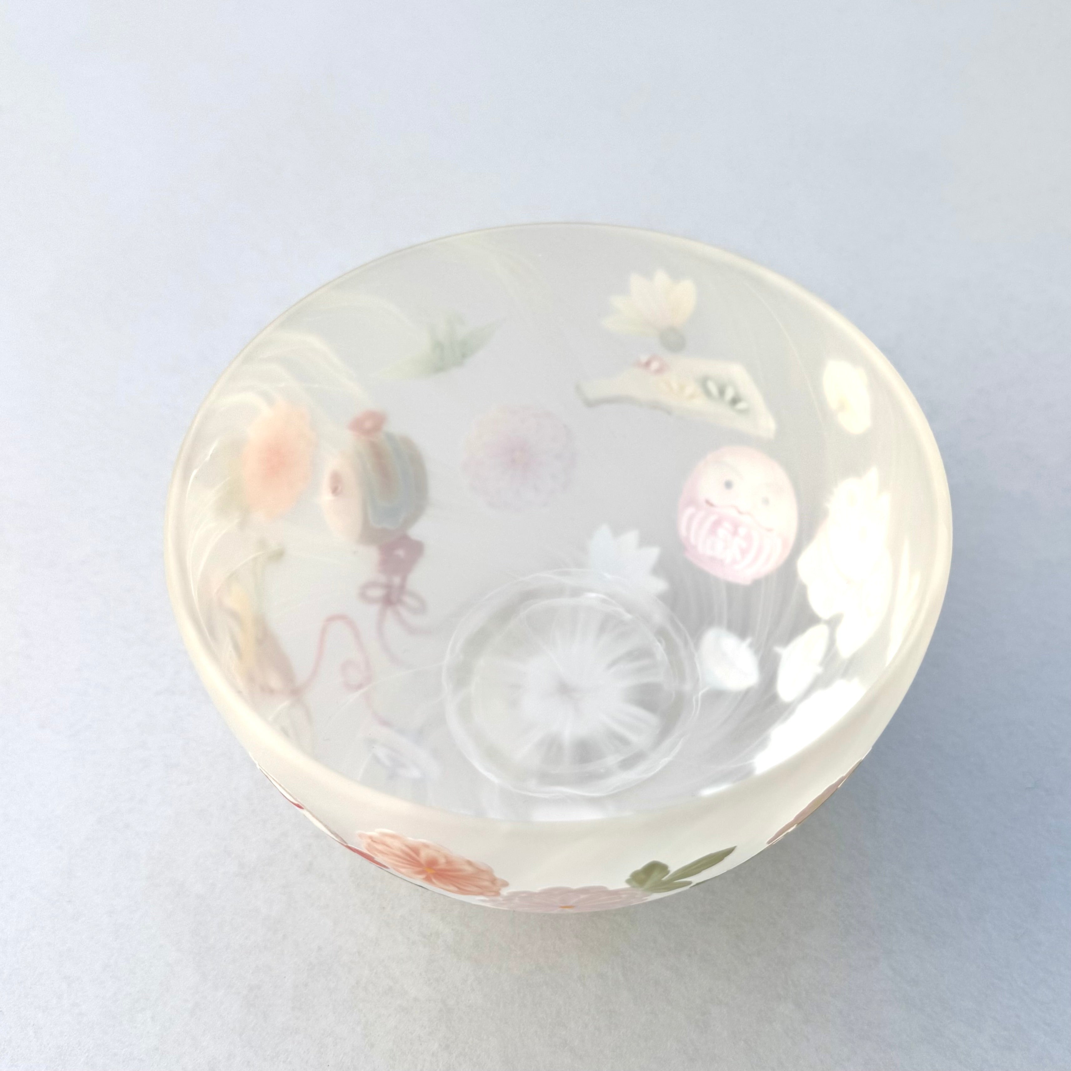 2_茶碗「宝づくし」