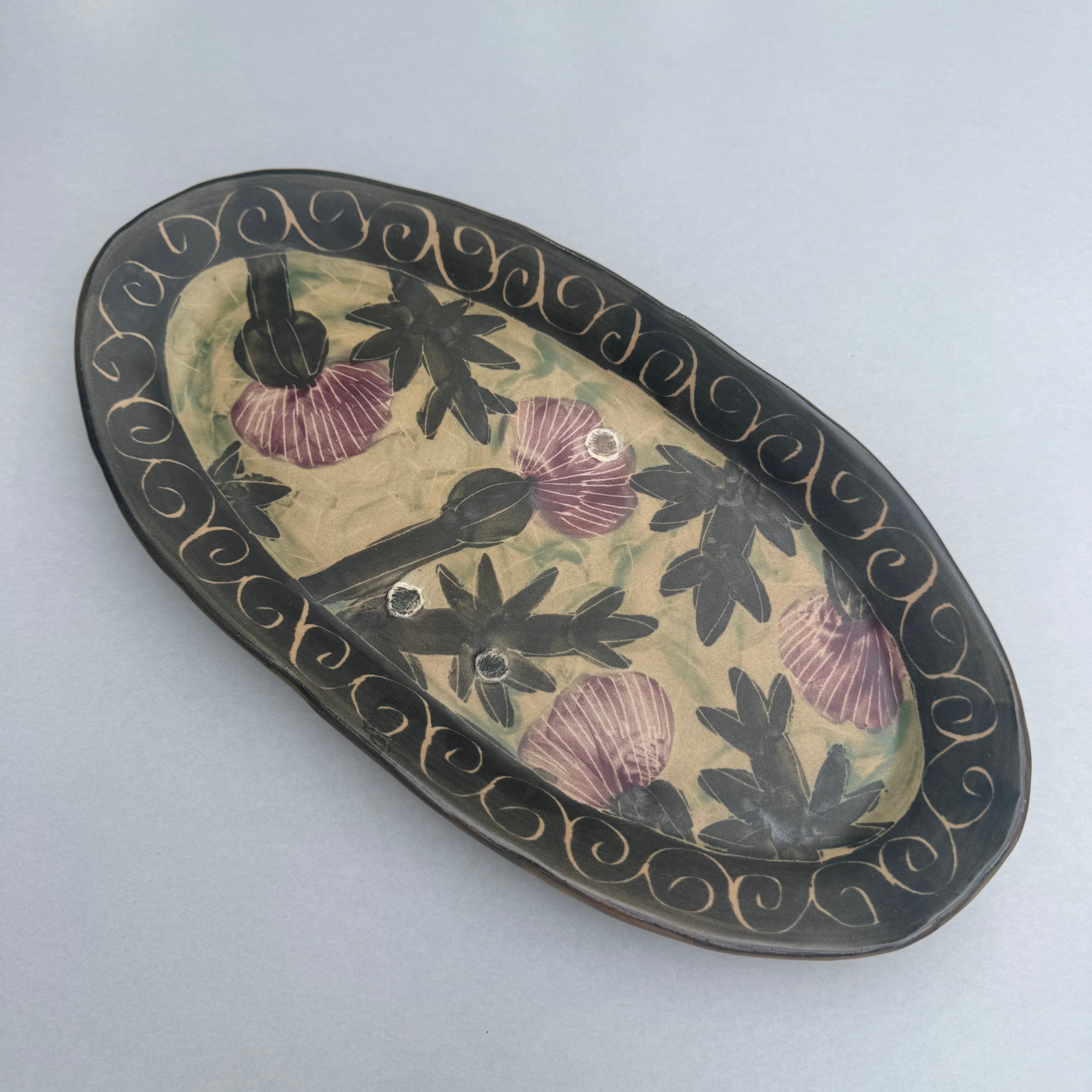 植物文だ円長皿