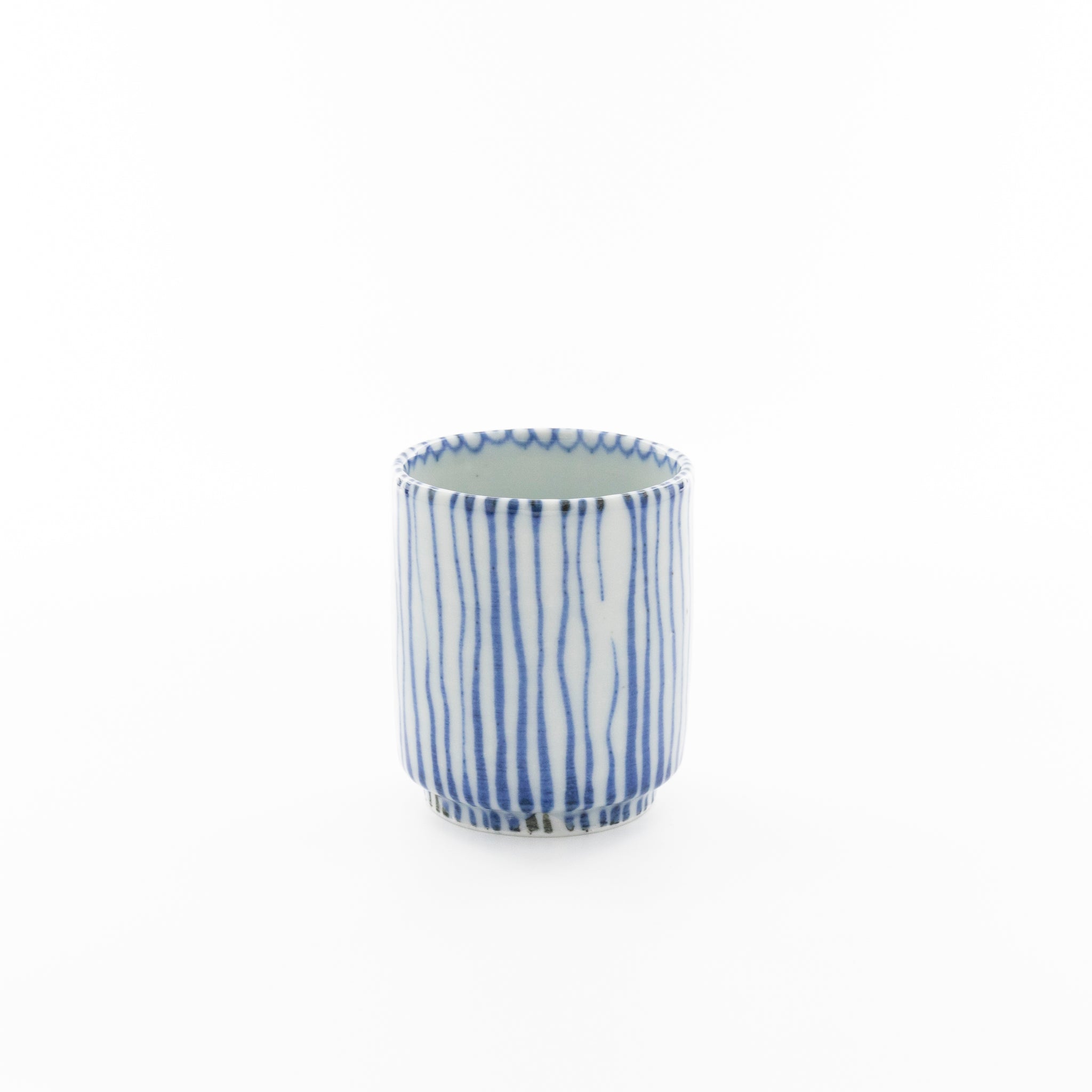 Straw Hand Canister