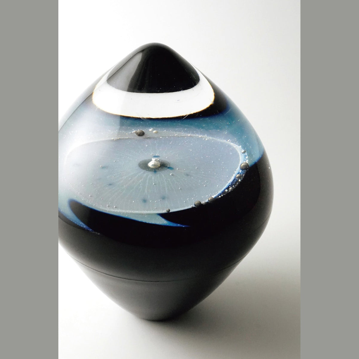 戸田晶子展「回転記憶 Spinning Memories」の案内DM（六本木 courage de vivre、2026年7月11日〜7月20日）