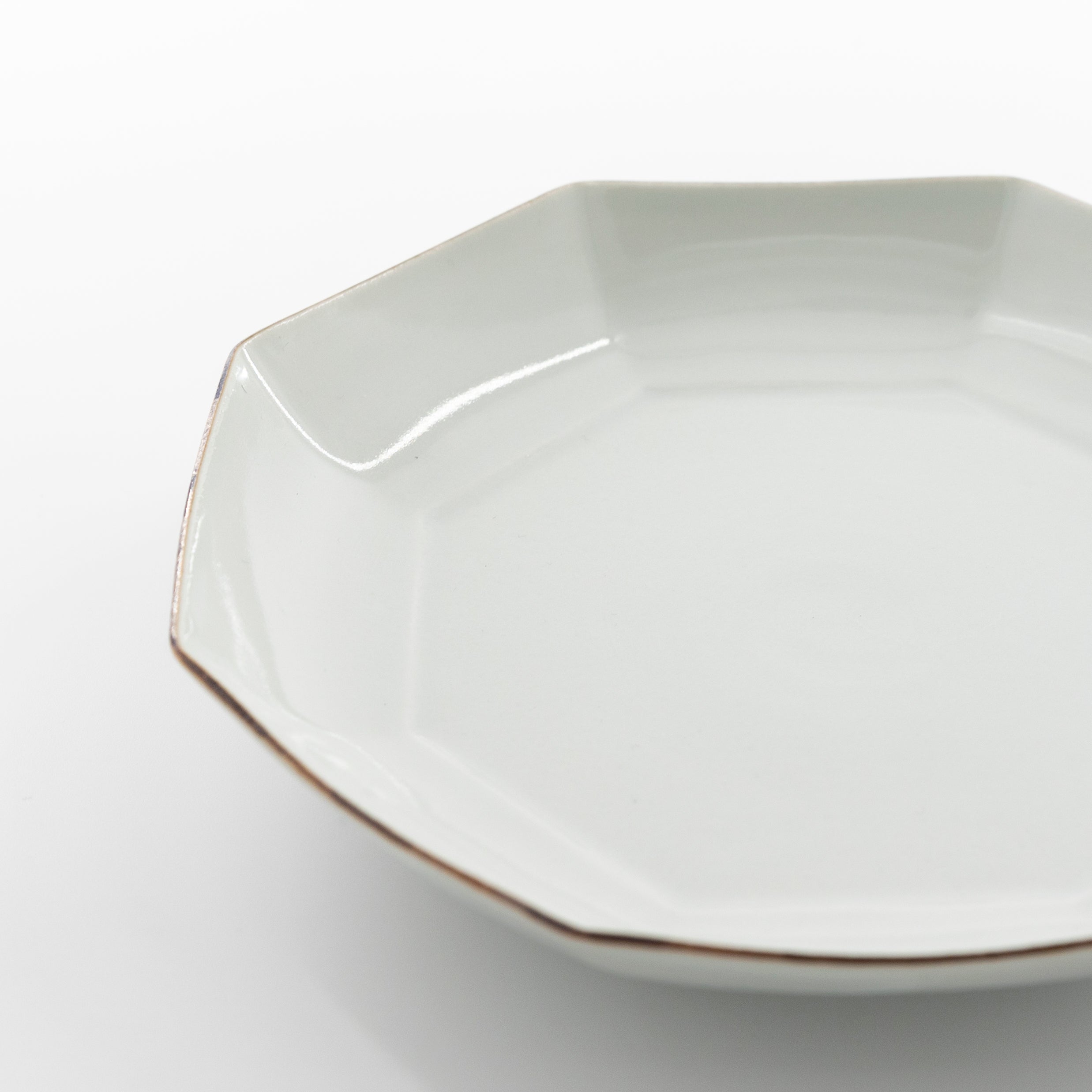 White porcelain lipstick octagonal dish