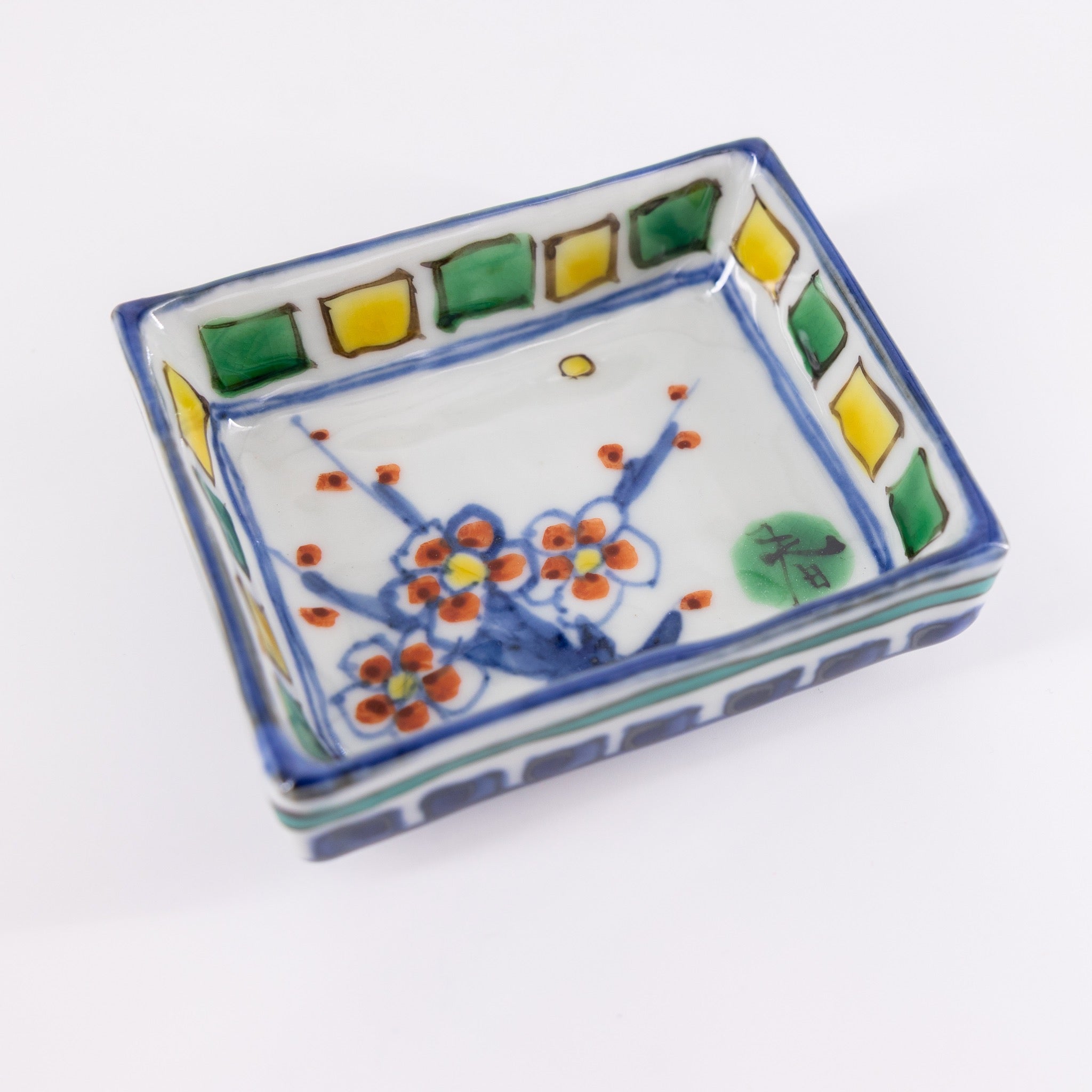 色絵染附 槍梅図四方豆小皿