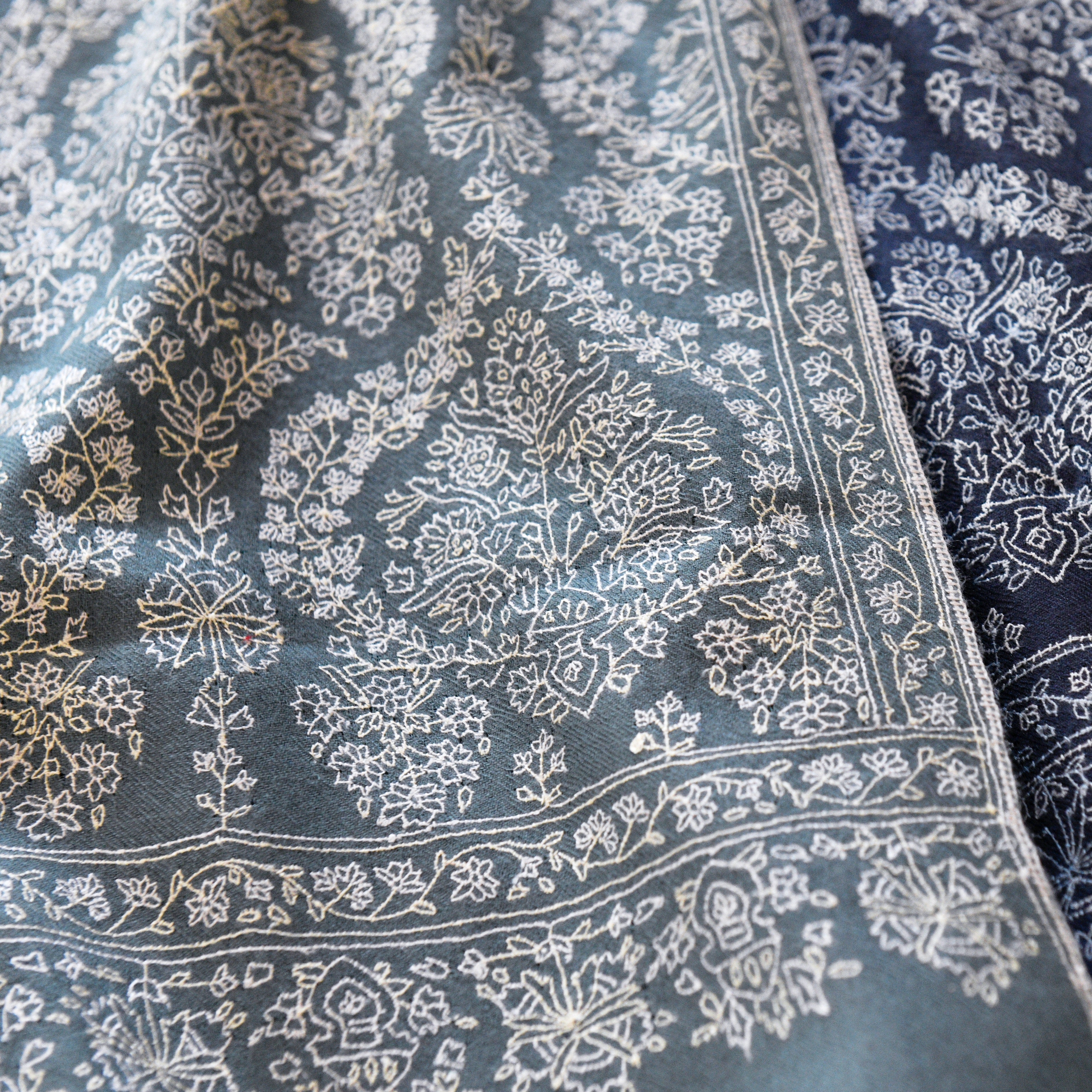 パシュミナストール　ソズニ　パラダール