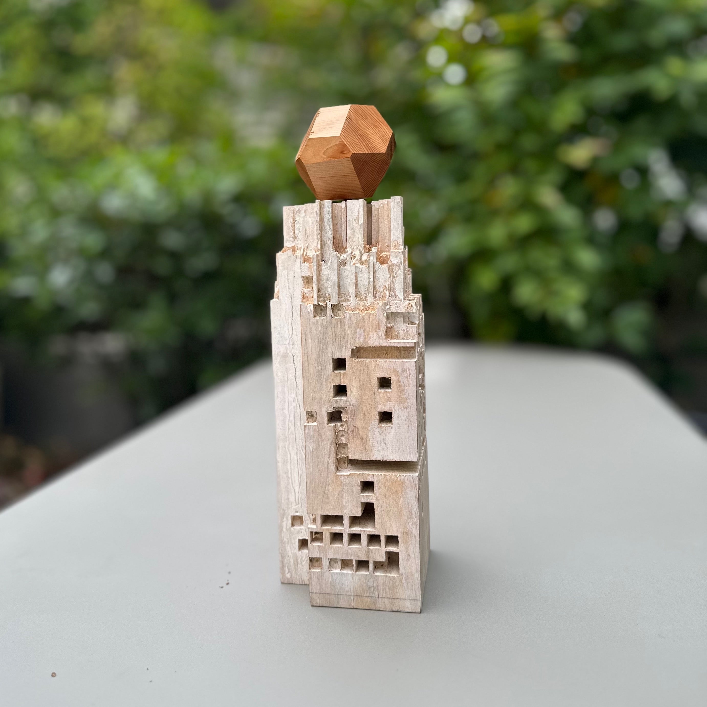 ビル型のオブジェ