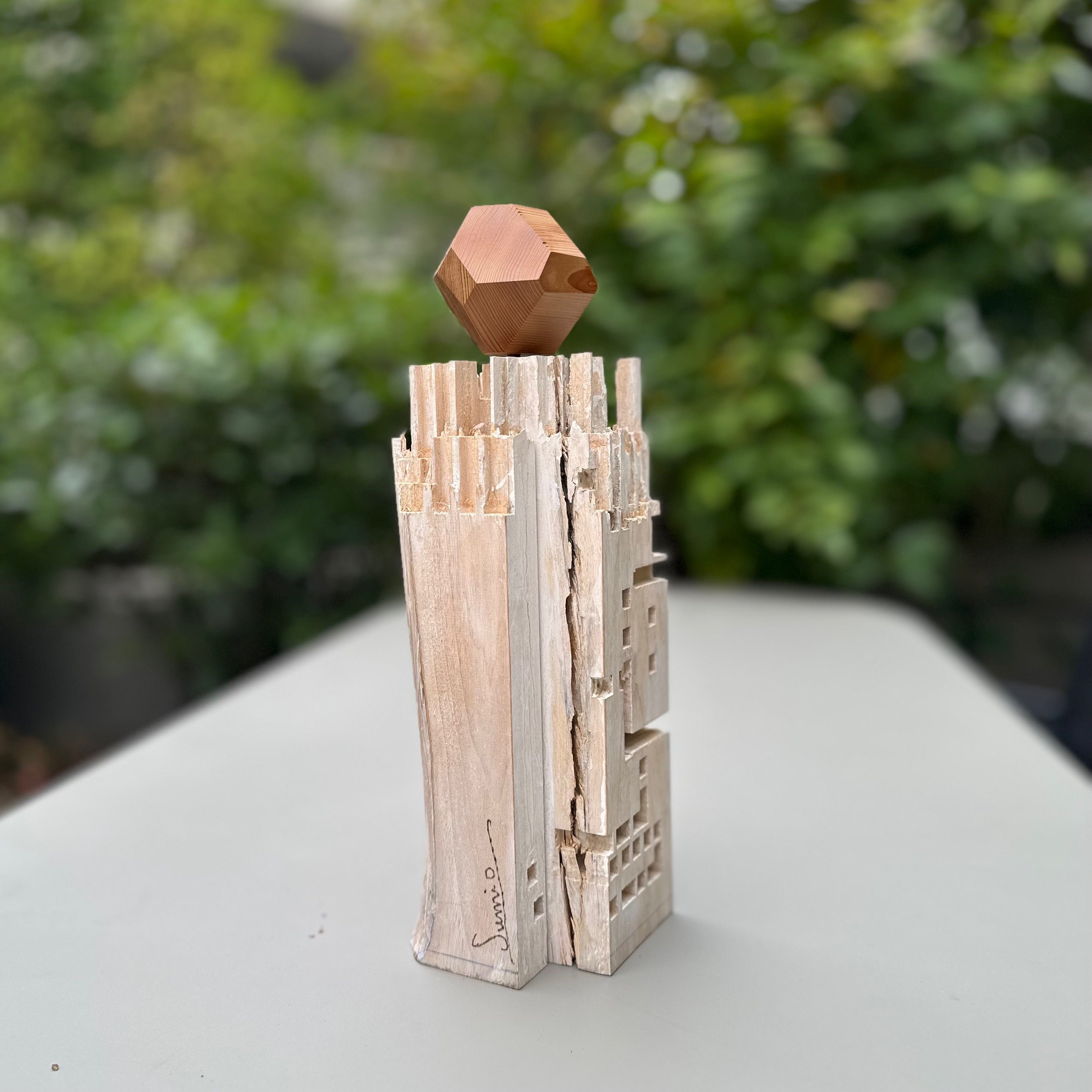 ビル型のオブジェ