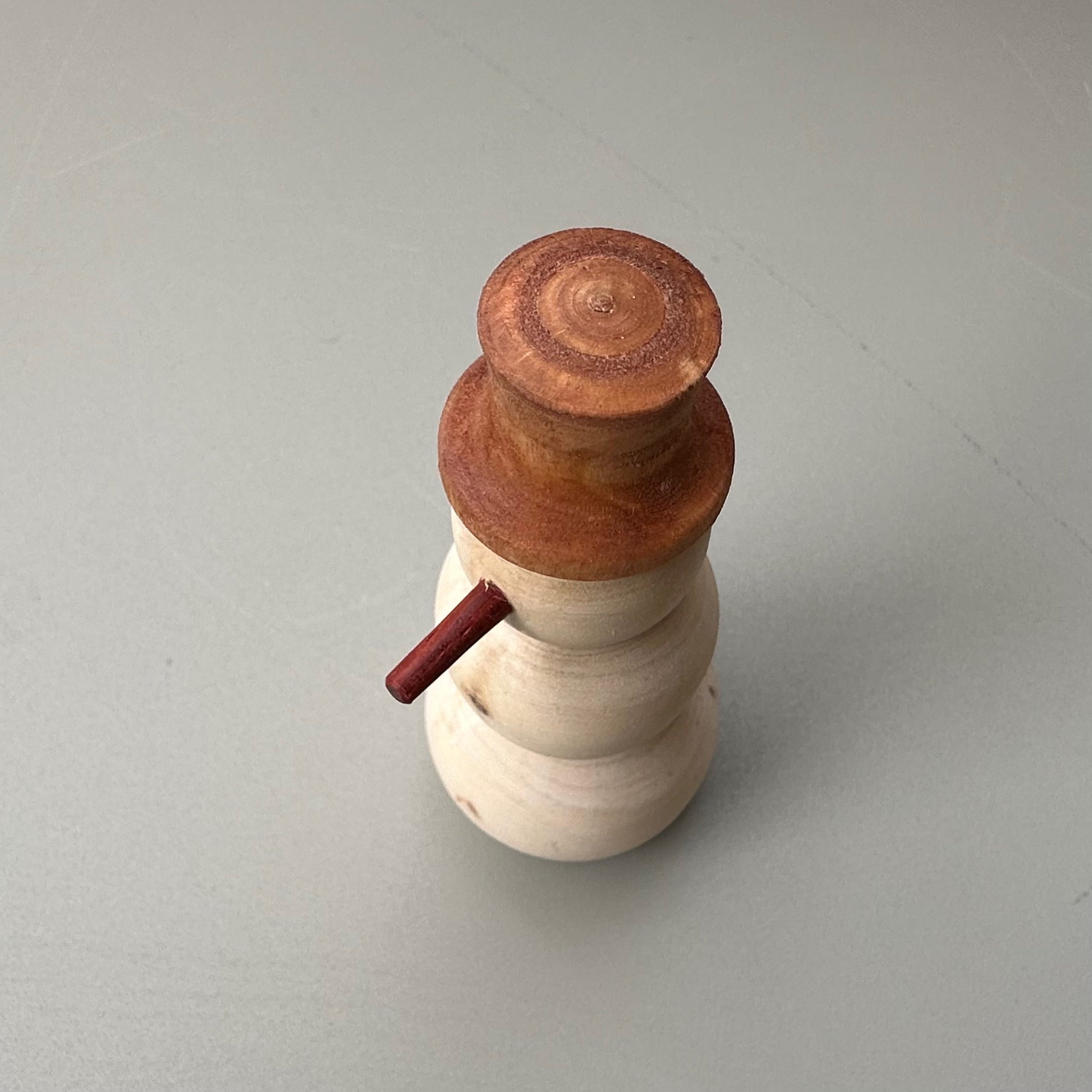 スノーマン（シラカバ、パドゥーク）