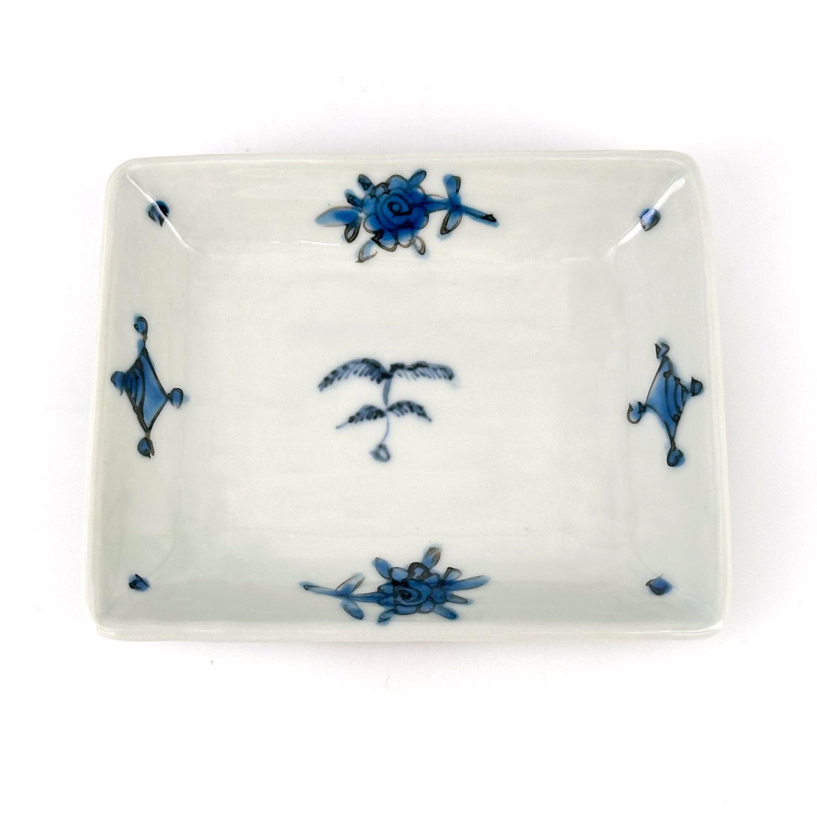 タンパン呉須長角小皿