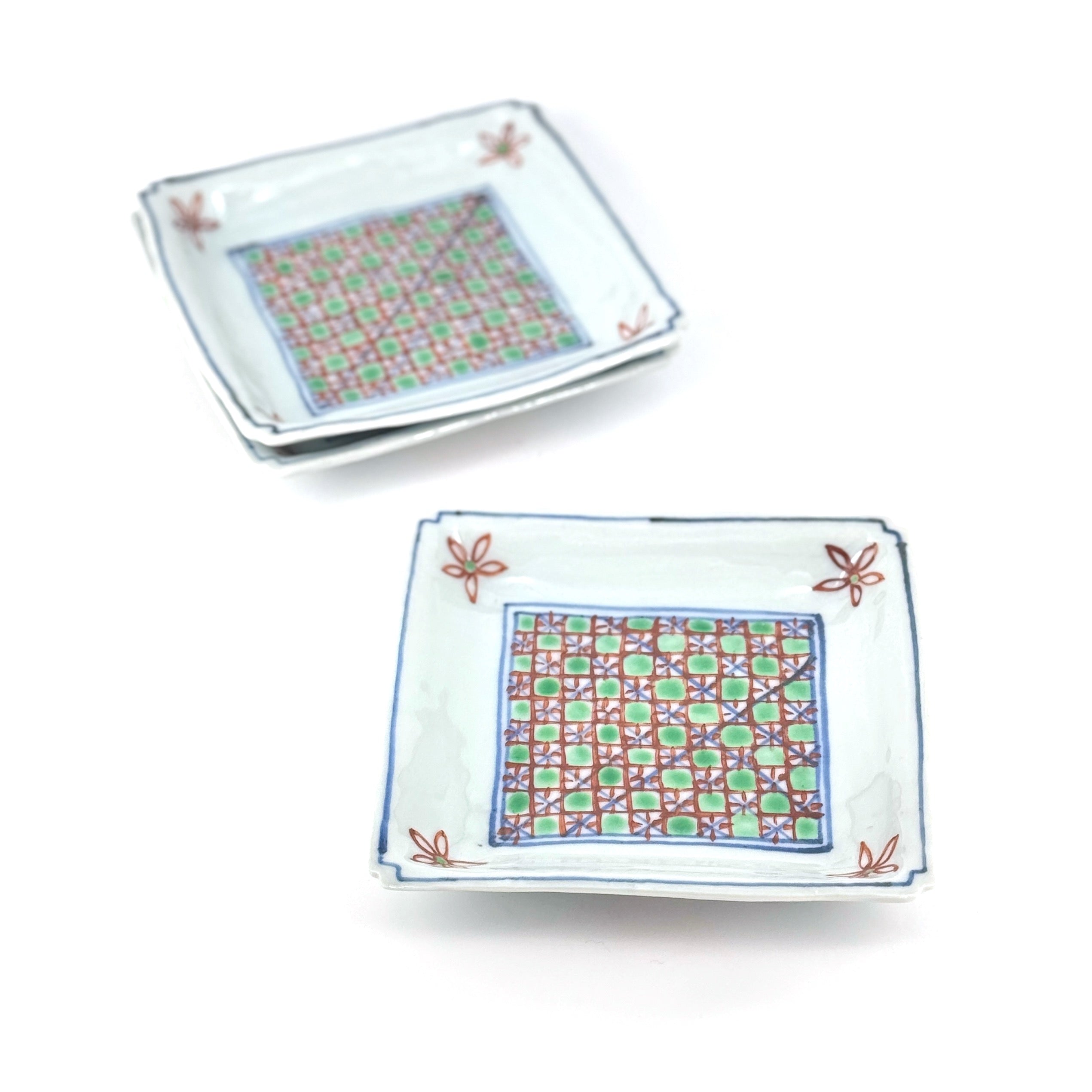 色絵更紗文四方皿