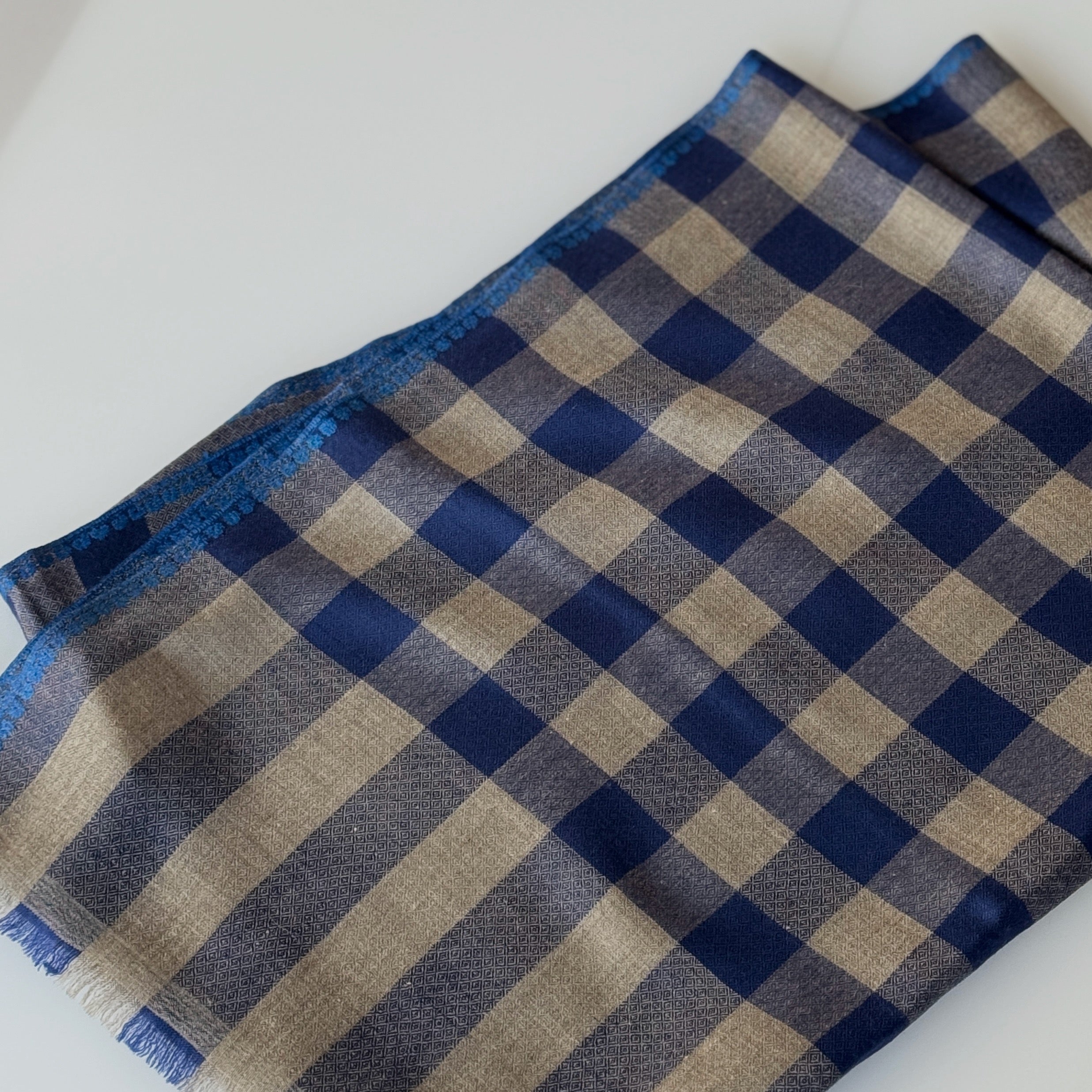 パシュミナストール　先染め　ソズニ・サイドライン　青・ベージュ