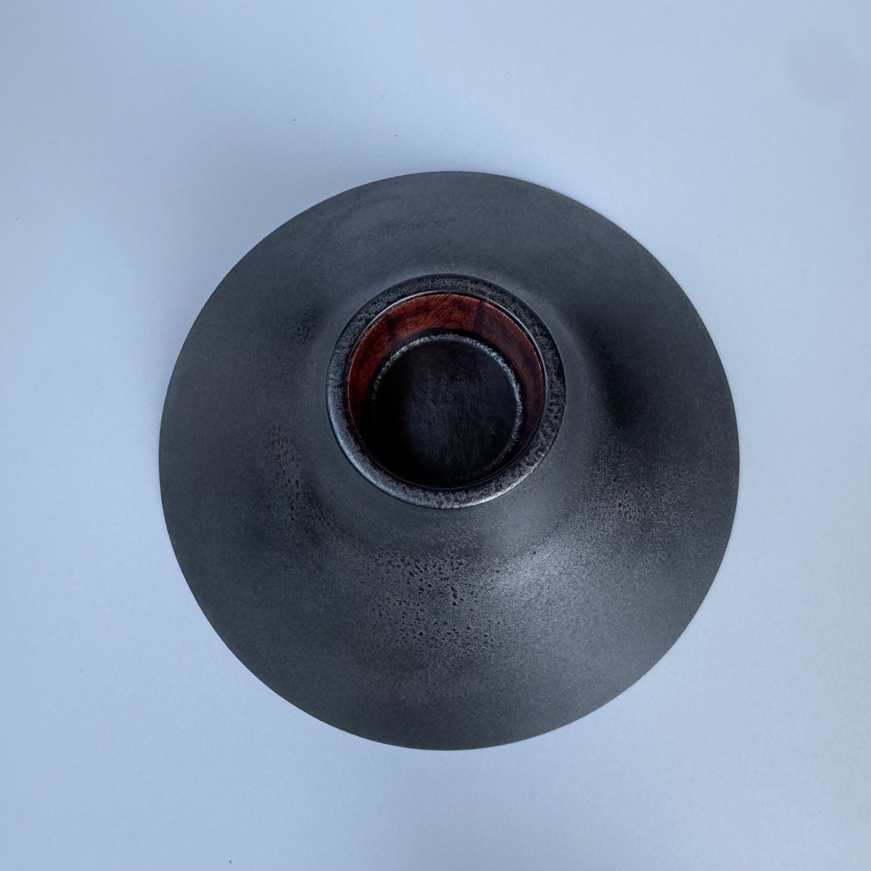 16_高足鉢 黒