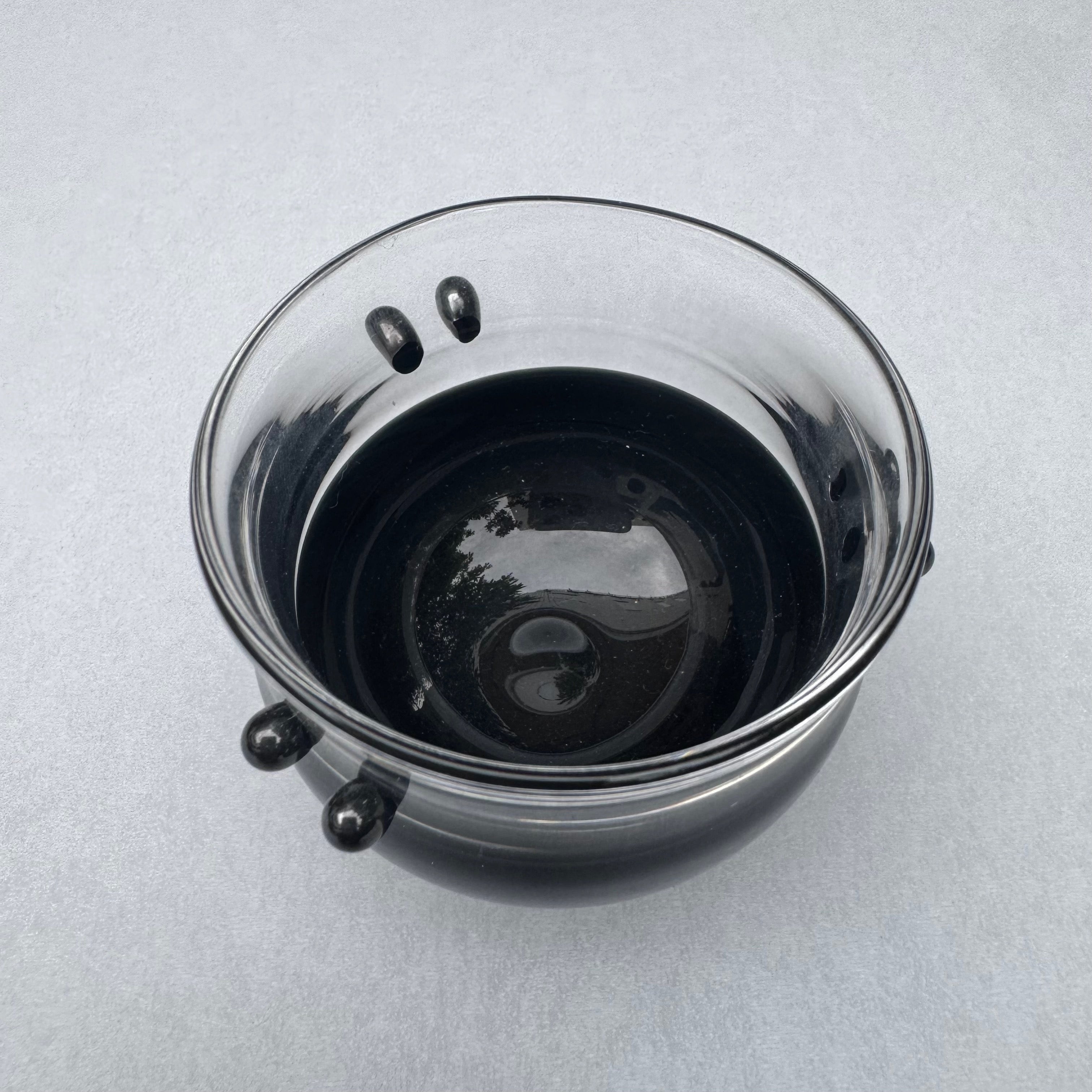ポチ黒ぐいのみ