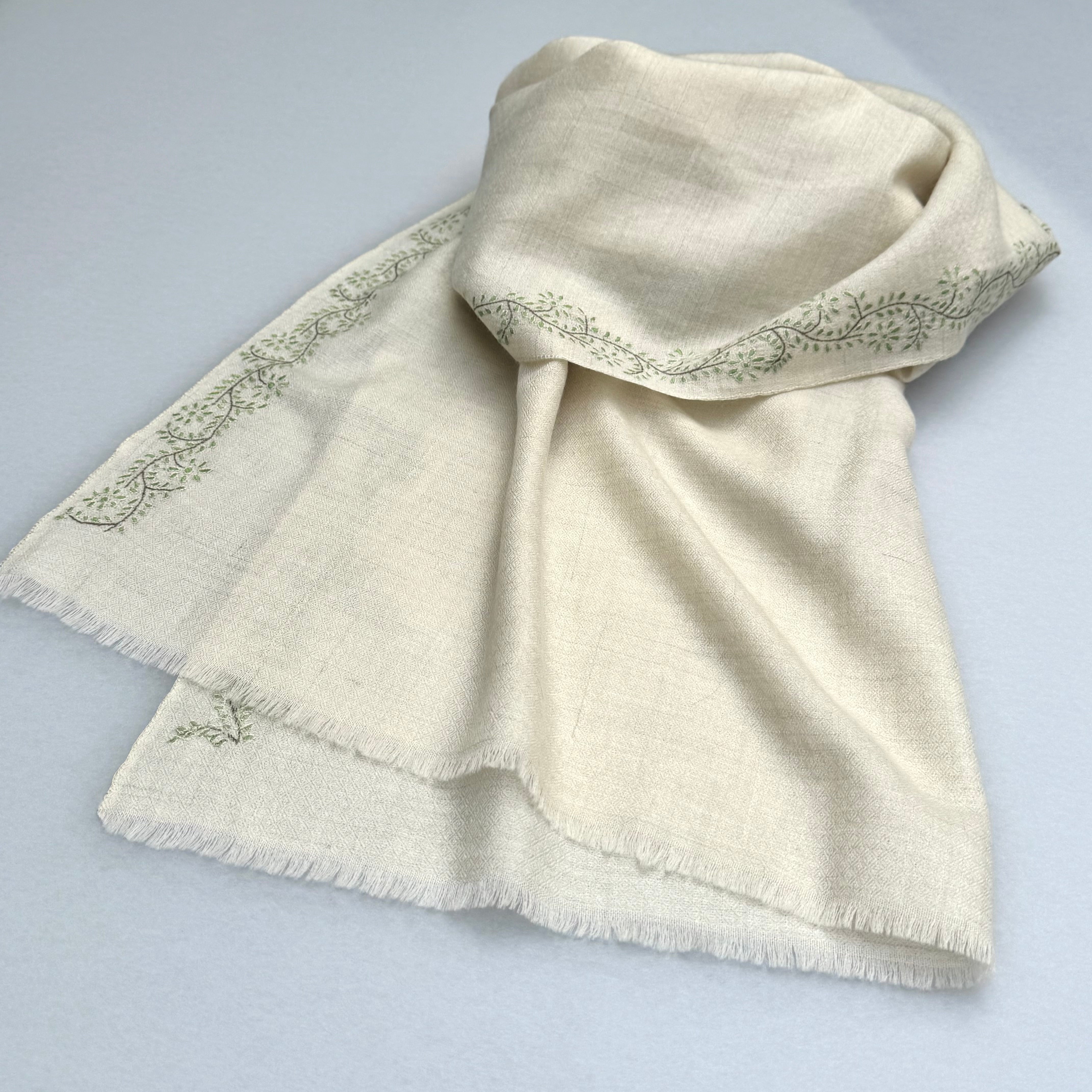 Sozni Pashmina Stole with Side Lines (Leaf) White