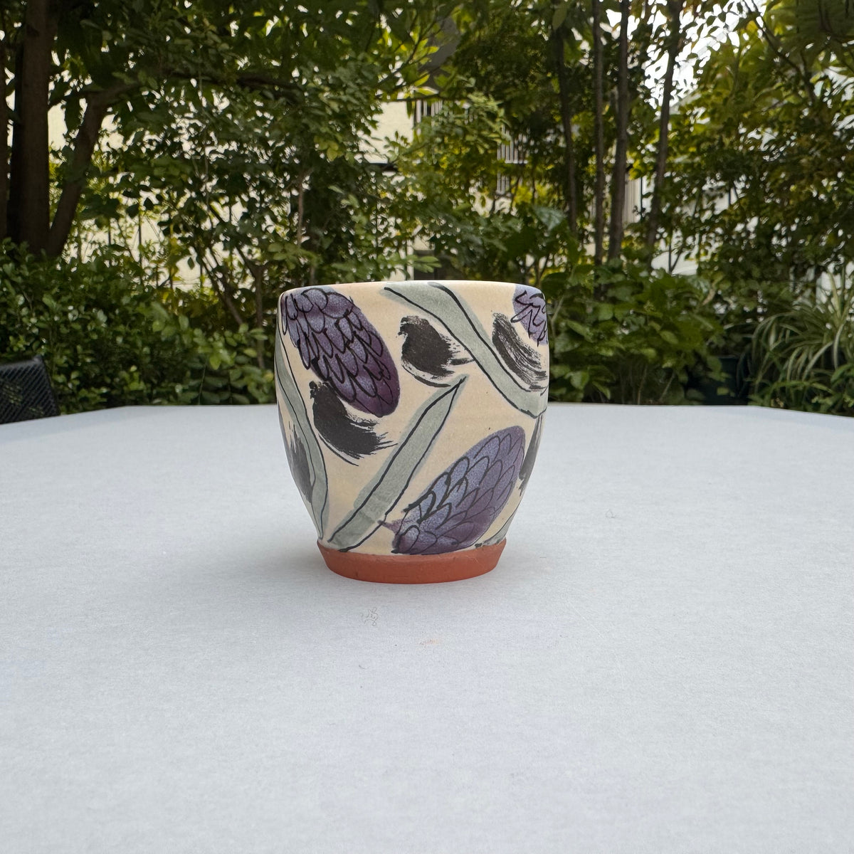 堂前守人作の陶磁器「花絵湯呑み B」（写真6枚目）