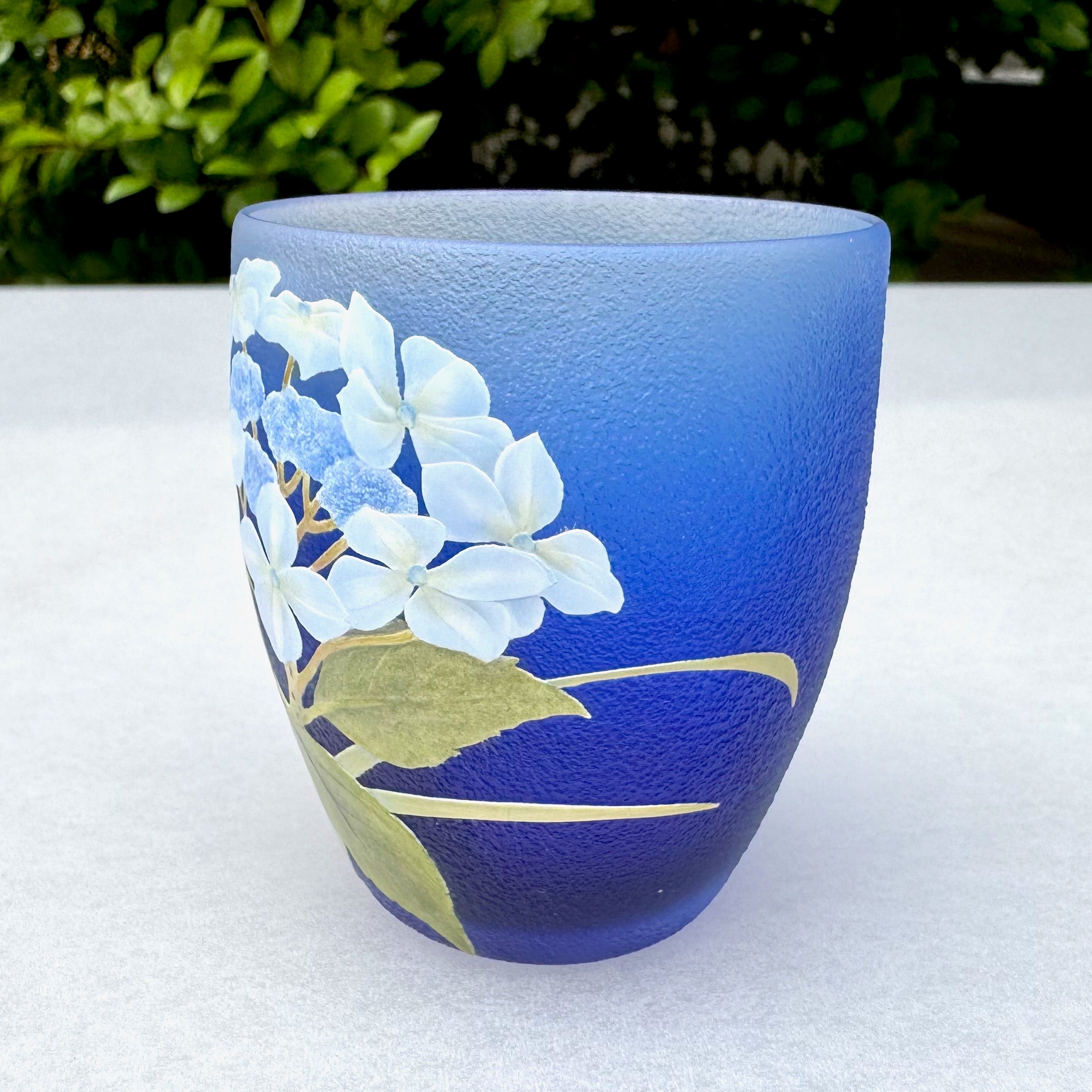 ぐい吞み「額紫陽花」