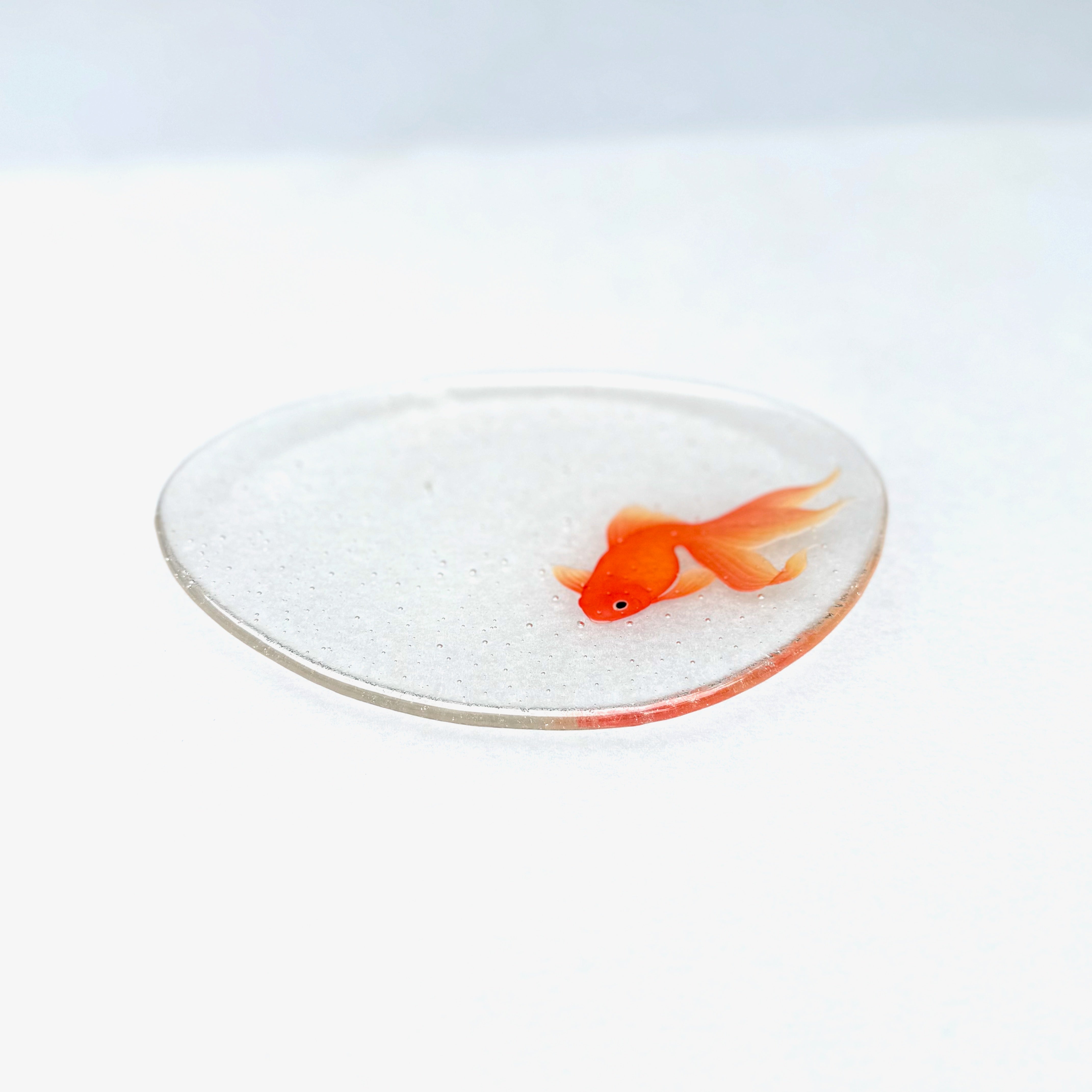 楕円皿「金魚」
