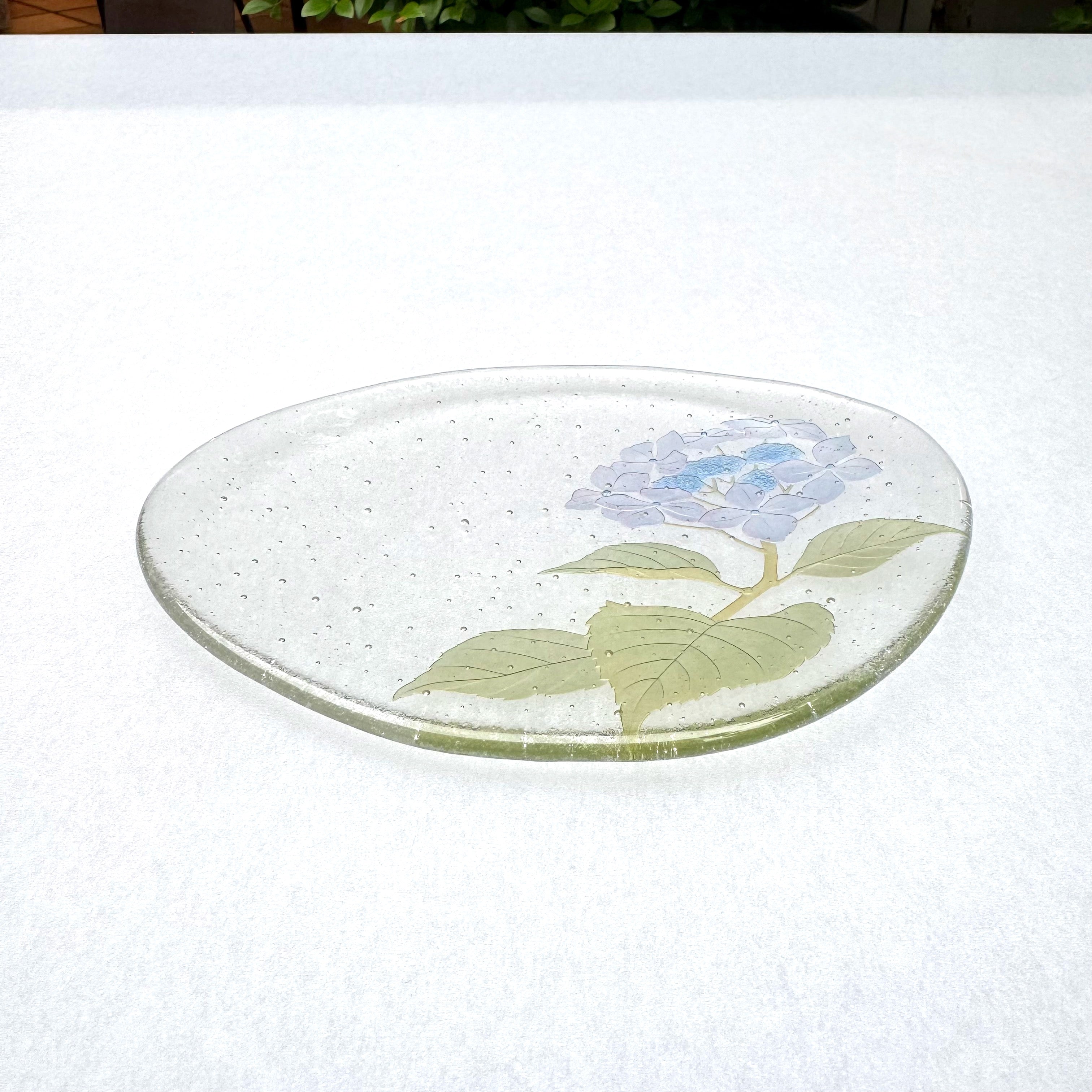 楕円皿「額紫陽花」紫