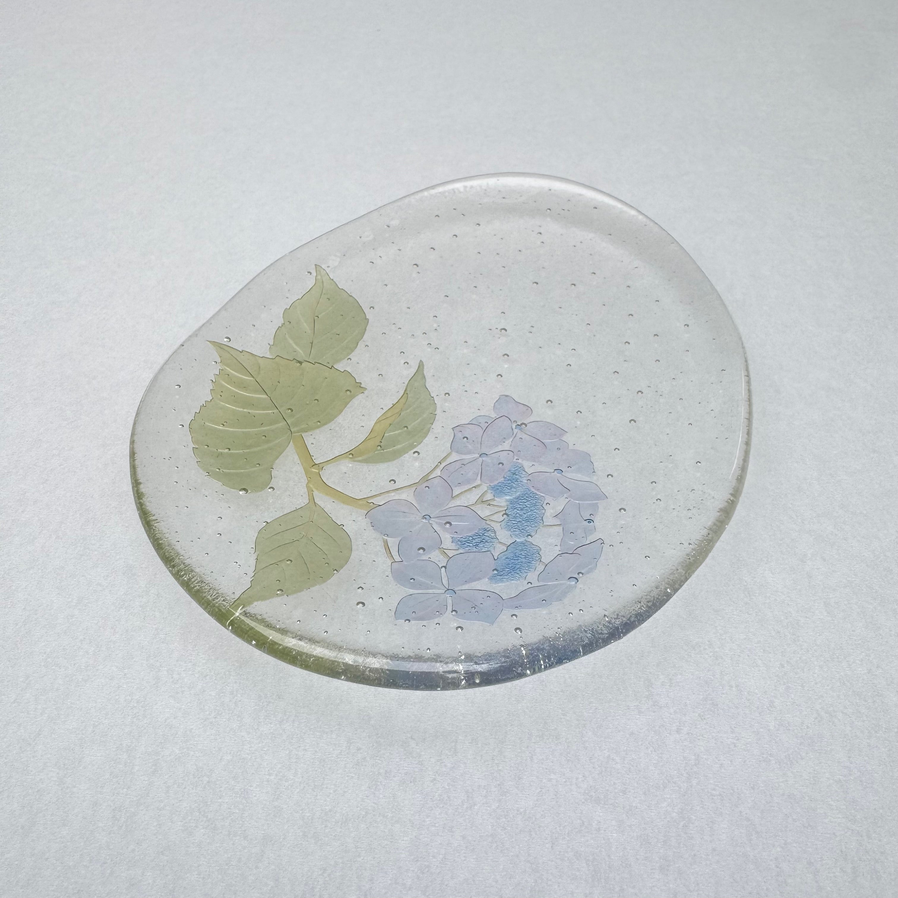 楕円皿「額紫陽花」紫