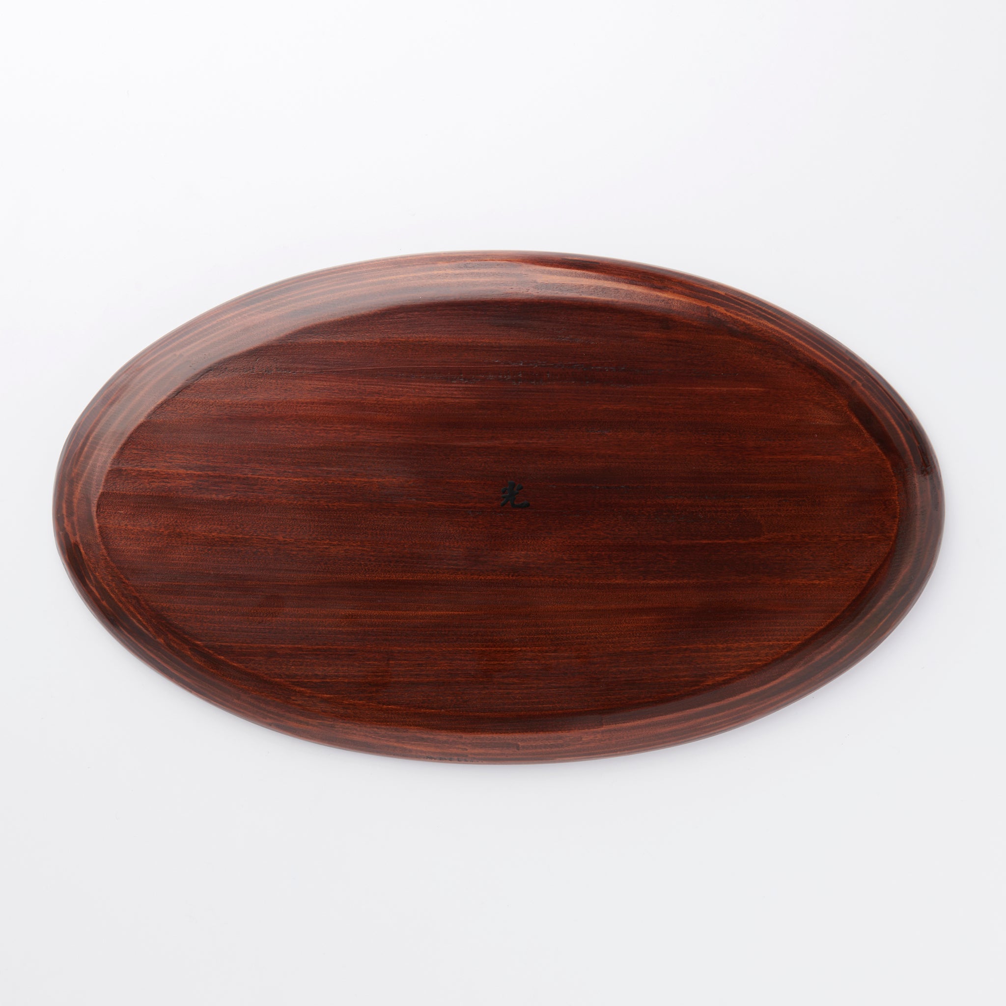 Oval tray with engraved pattern C